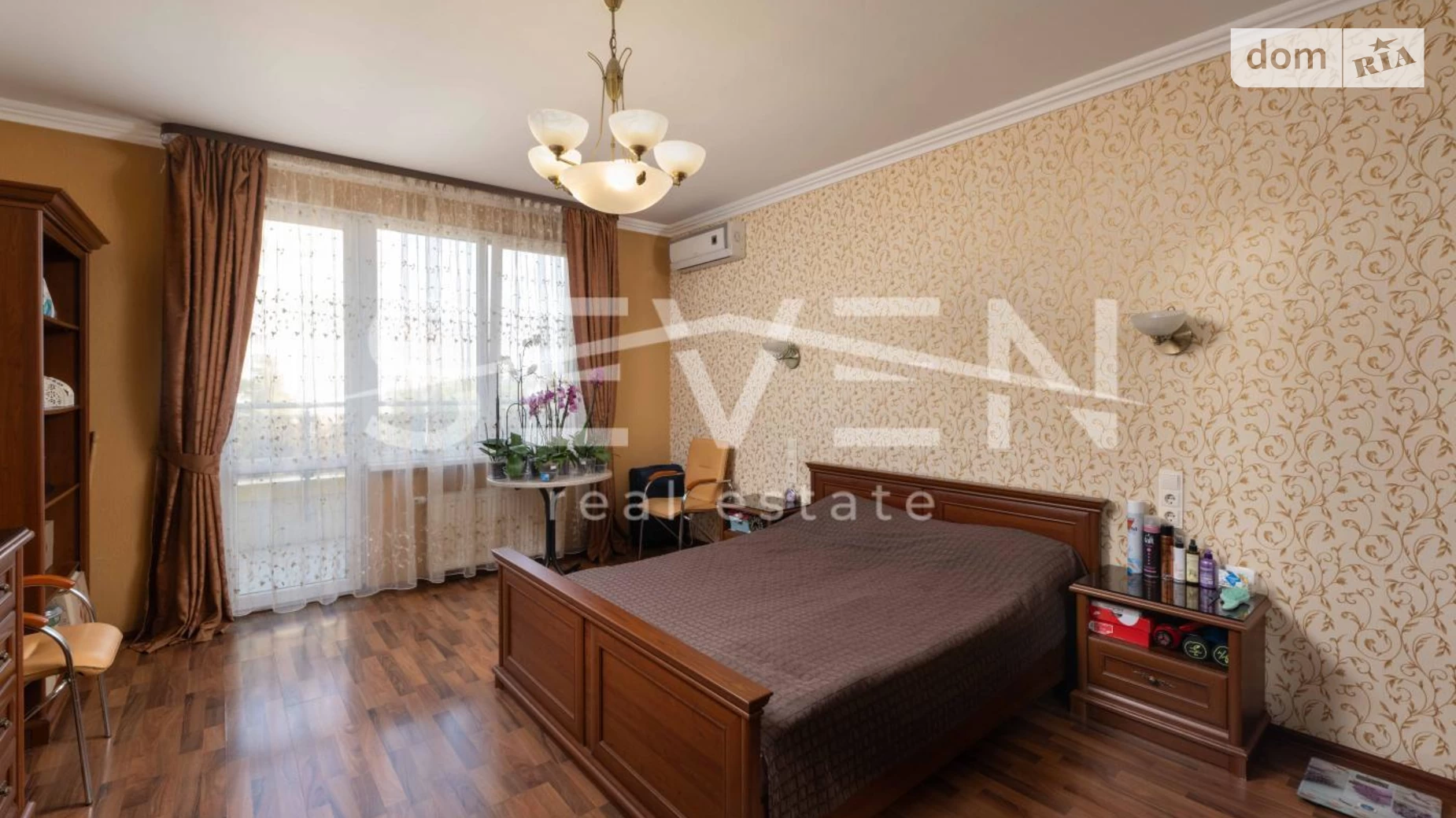 Продается 3-комнатная квартира 139.1 кв. м в Киеве, просп. Голосеевский(40-летия Октября), 62 - фото 2