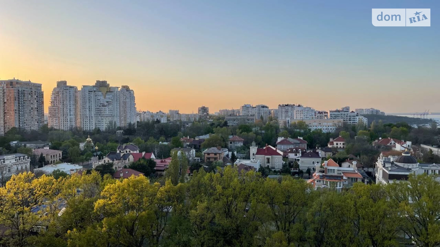 Продається 1-кімнатна квартира 56 кв. м у Одесі, бул. Французький, 63/65 корпус 3 - фото 2