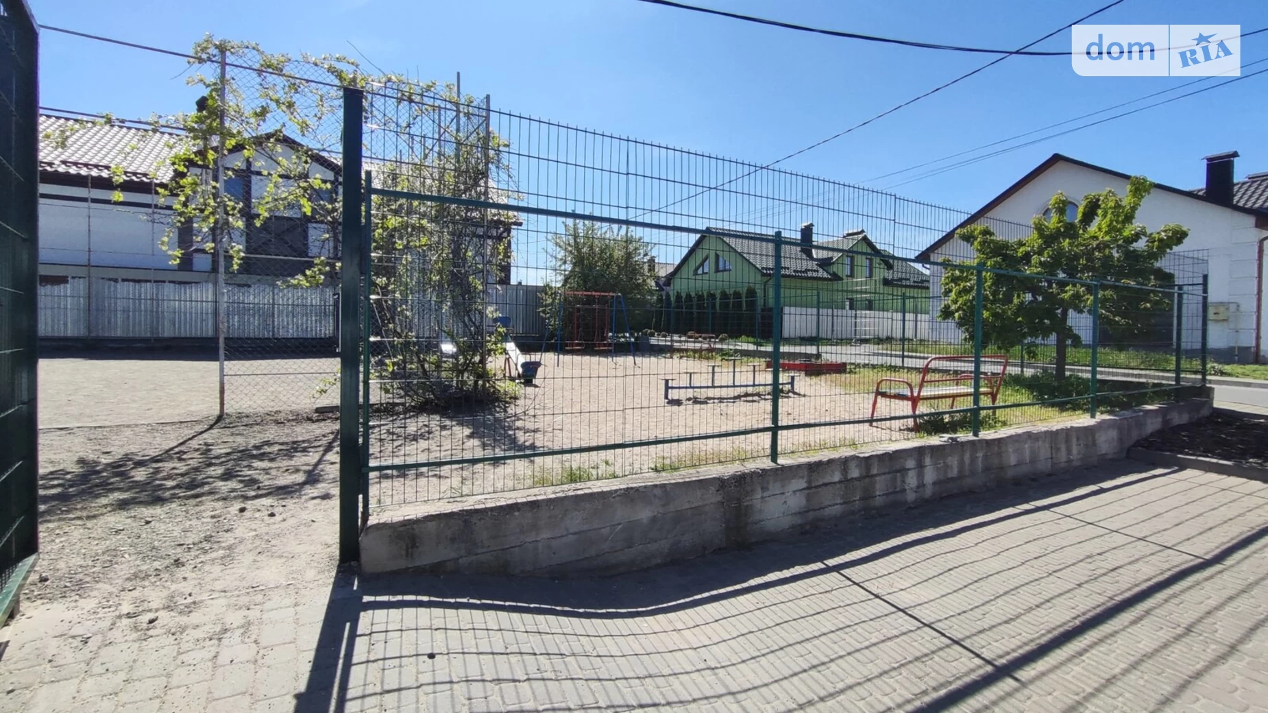 Продается дом на 2 этажа 179 кв. м с баней/сауной, цена: 155000 $ - фото 2