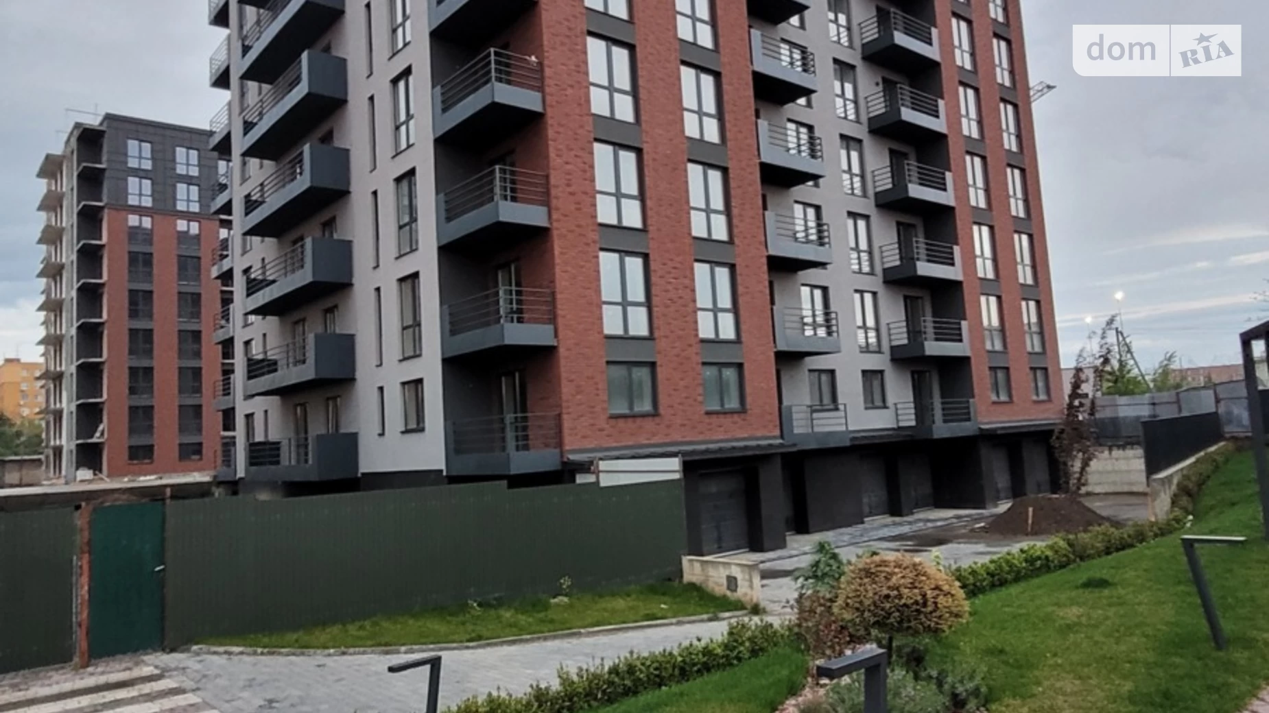 Продается 2-комнатная квартира 59.8 кв. м в Ужгороде, ул. Легоцкого, 64Б - фото 2