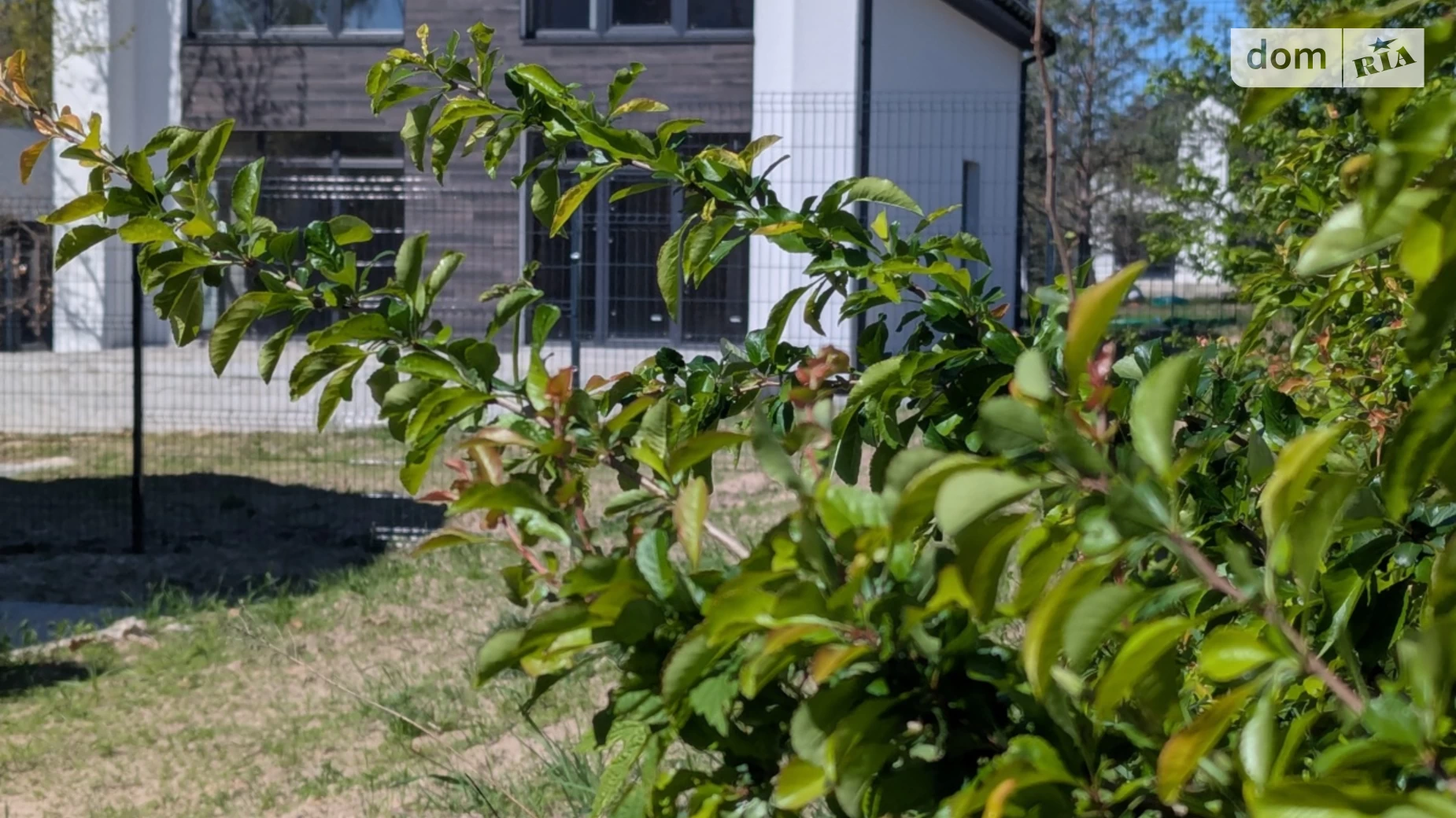 Продається будинок 2 поверховий 140 кв. м з каміном, цена: 105000 $ - фото 4