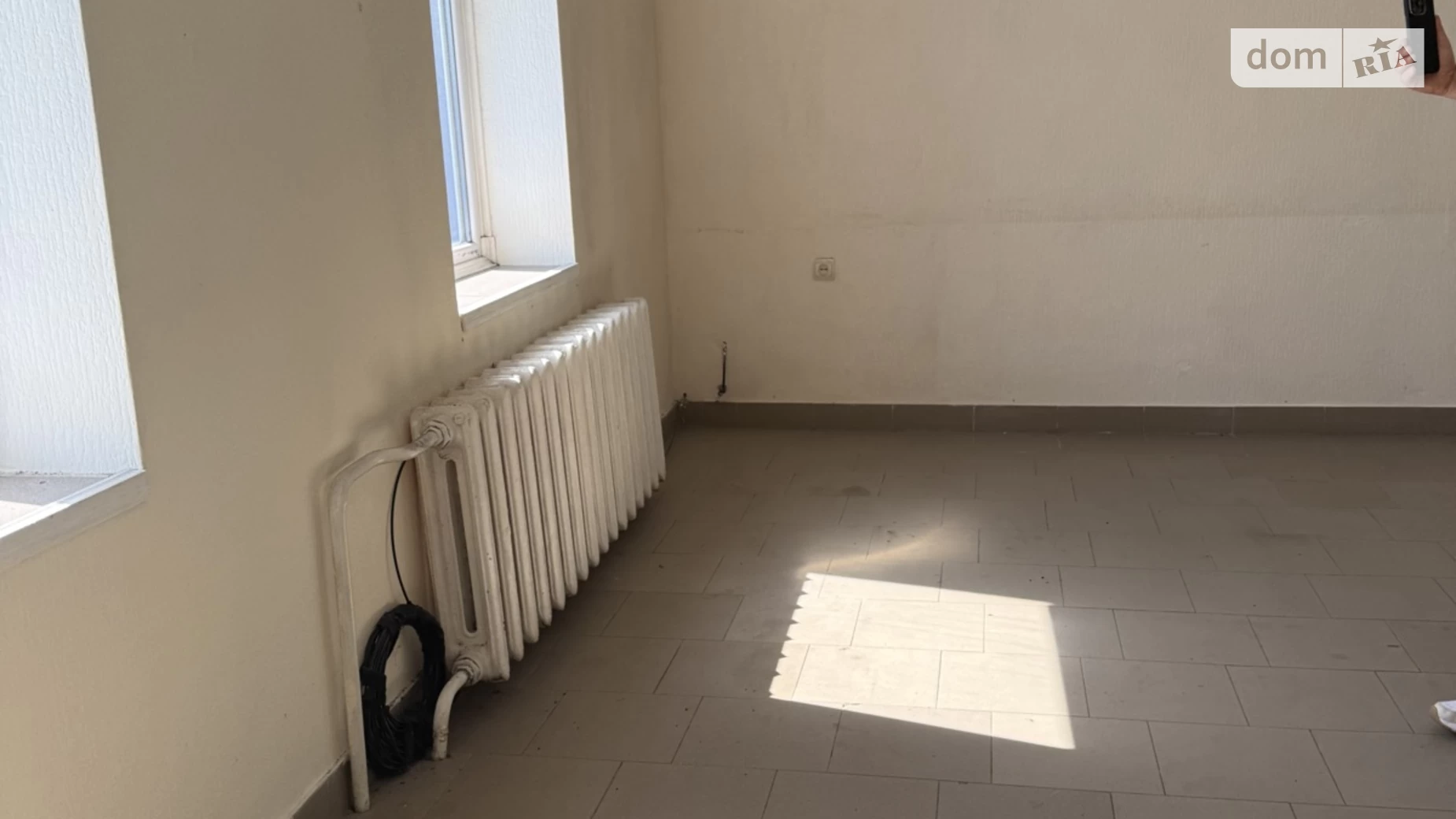 Сдается в аренду офис 90 кв. м в бизнес-центре, цена: 12500 грн - фото 4