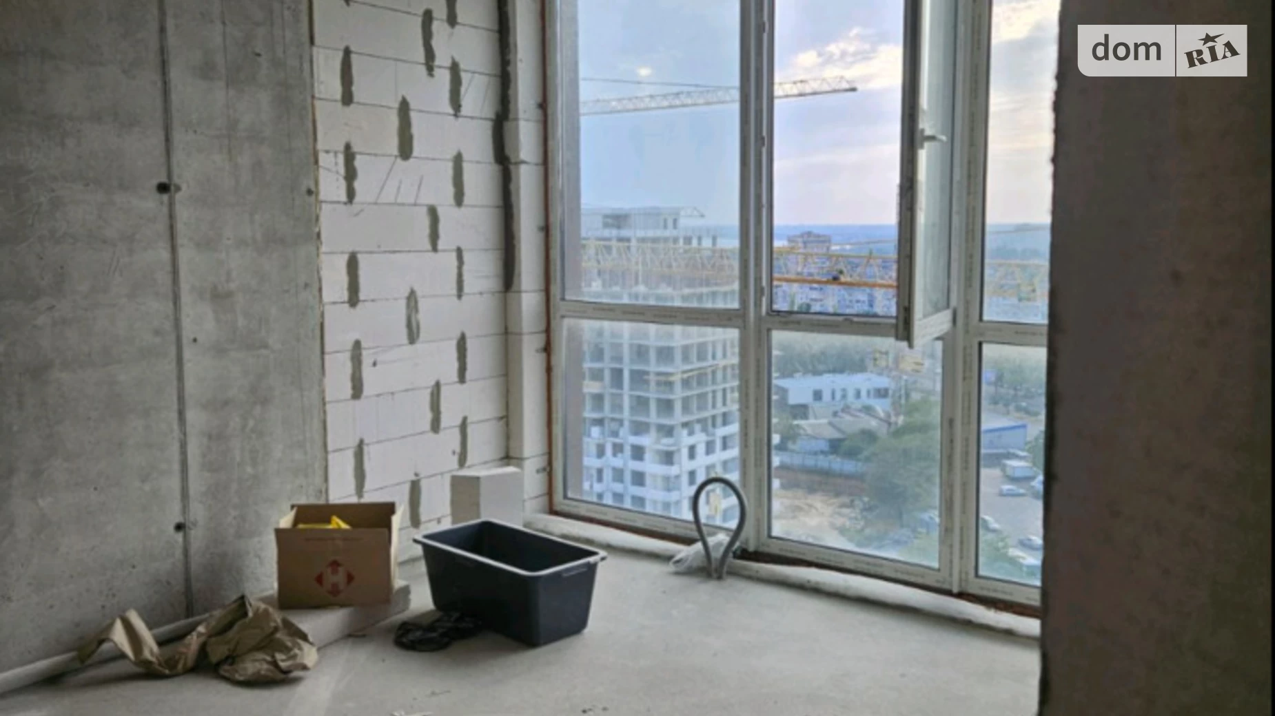 Продается 1-комнатная квартира 41 кв. м в Одессе, ул. Марсельская, 33/1 - фото 2