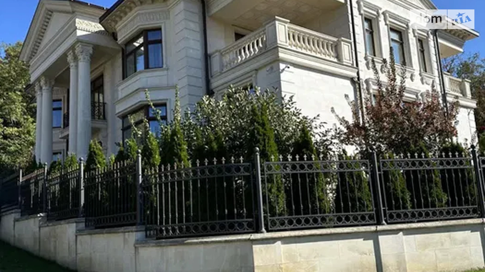 Сдается в аренду дом на 2 этажа 850 кв. м с мансардой, цена: 21000 $ - фото 2
