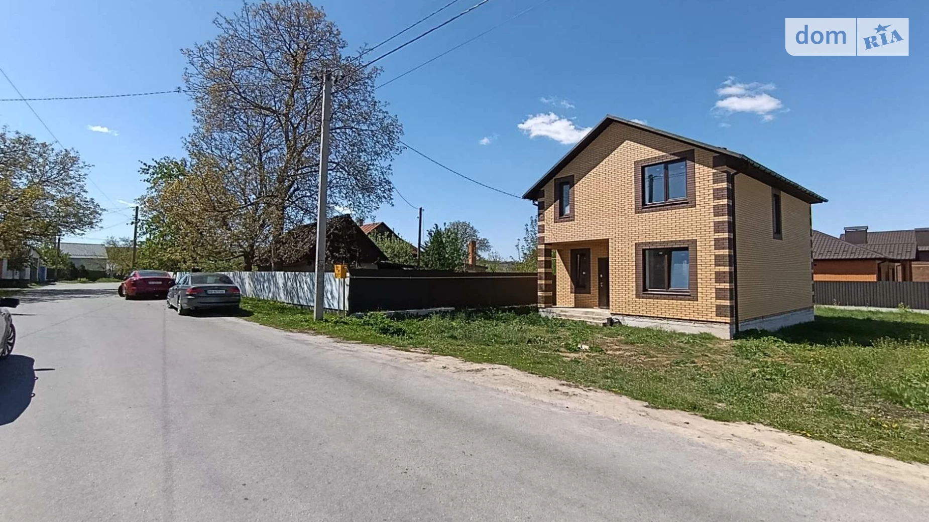 Продается дом на 2 этажа 120 кв. м с бассейном, цена: 92000 $ - фото 2