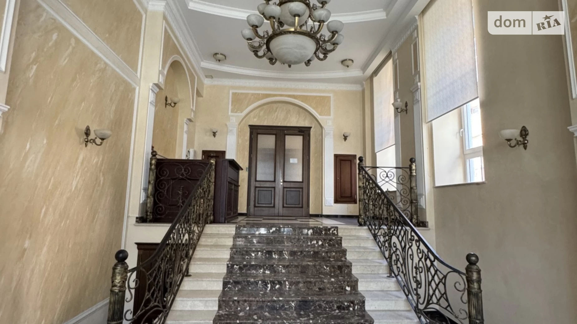 Здається в оренду офіс 680 кв. м в бізнес-центрі, цена: 13000 $ - фото 2