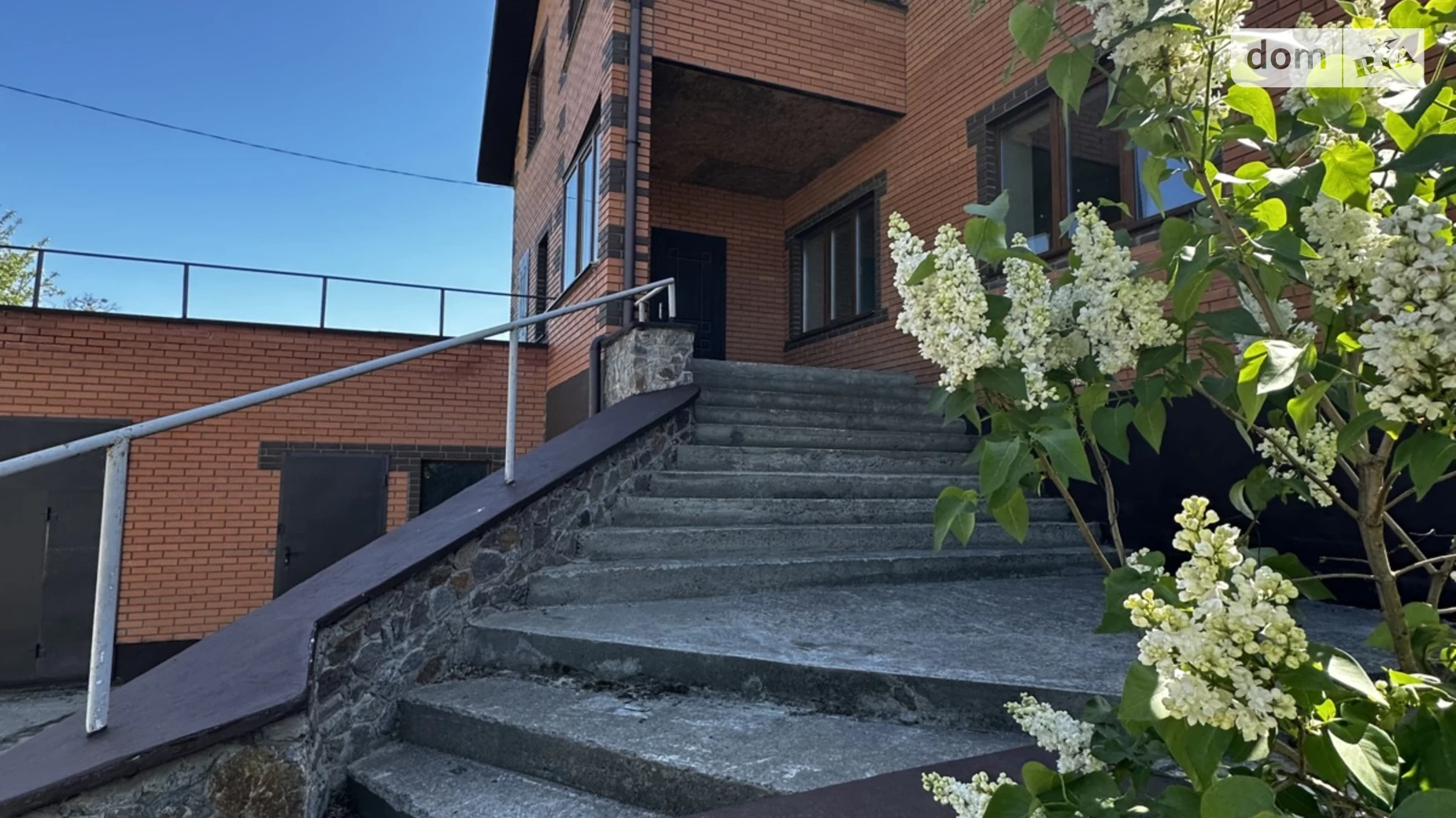 Продається будинок 2 поверховий 260 кв. м з бесідкою, цена: 185000 $ - фото 2