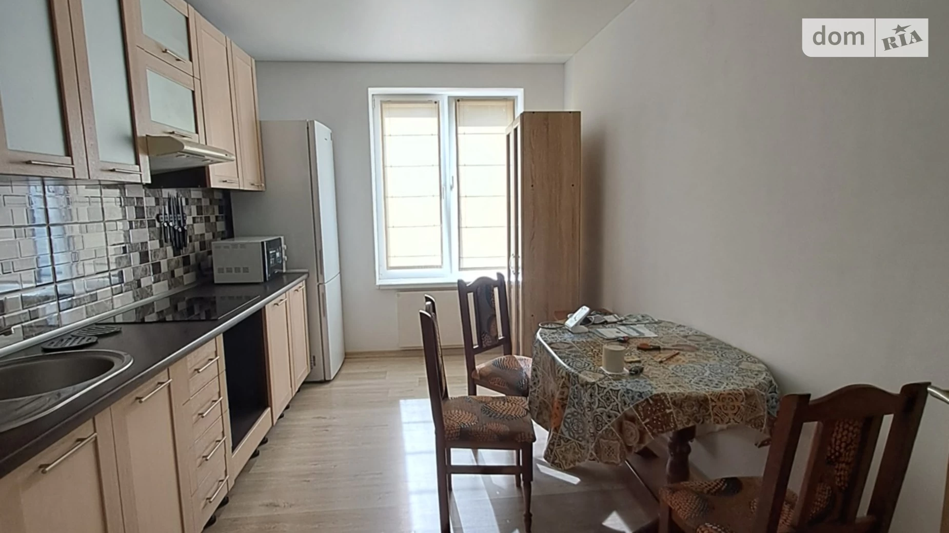 Продается 1-комнатная квартира 42 кв. м в Ужгороде, ул. Национальной Гвардии(Гвардейская), 51В - фото 4