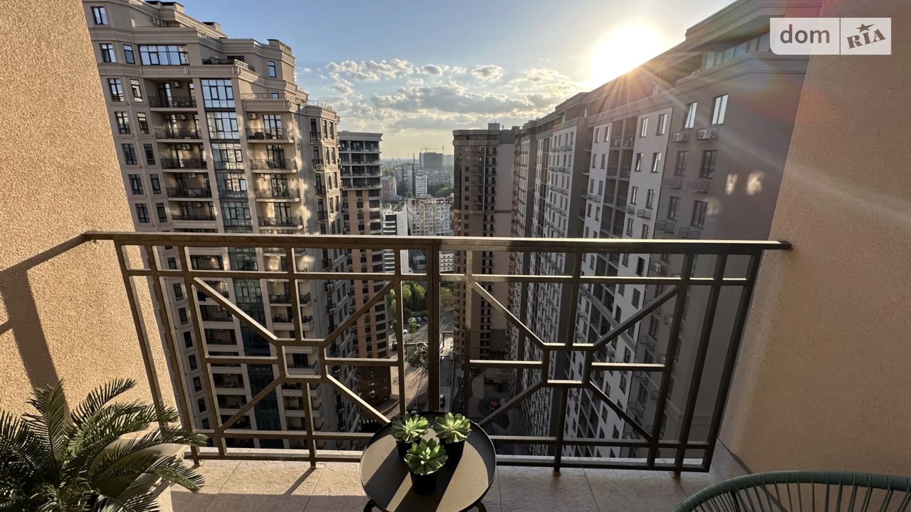 Продается 1-комнатная квартира 39 кв. м в Одессе, пер. Курортный, 1А - фото 4