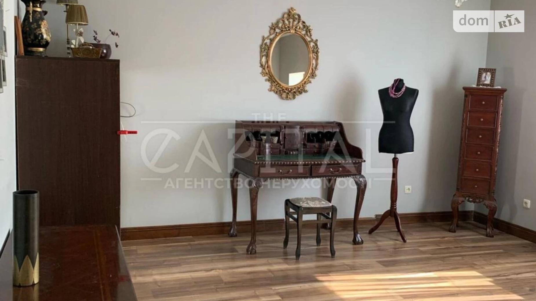 Продается дом на 3 этажа 250 кв. м с камином, цена: 150000 $ - фото 3