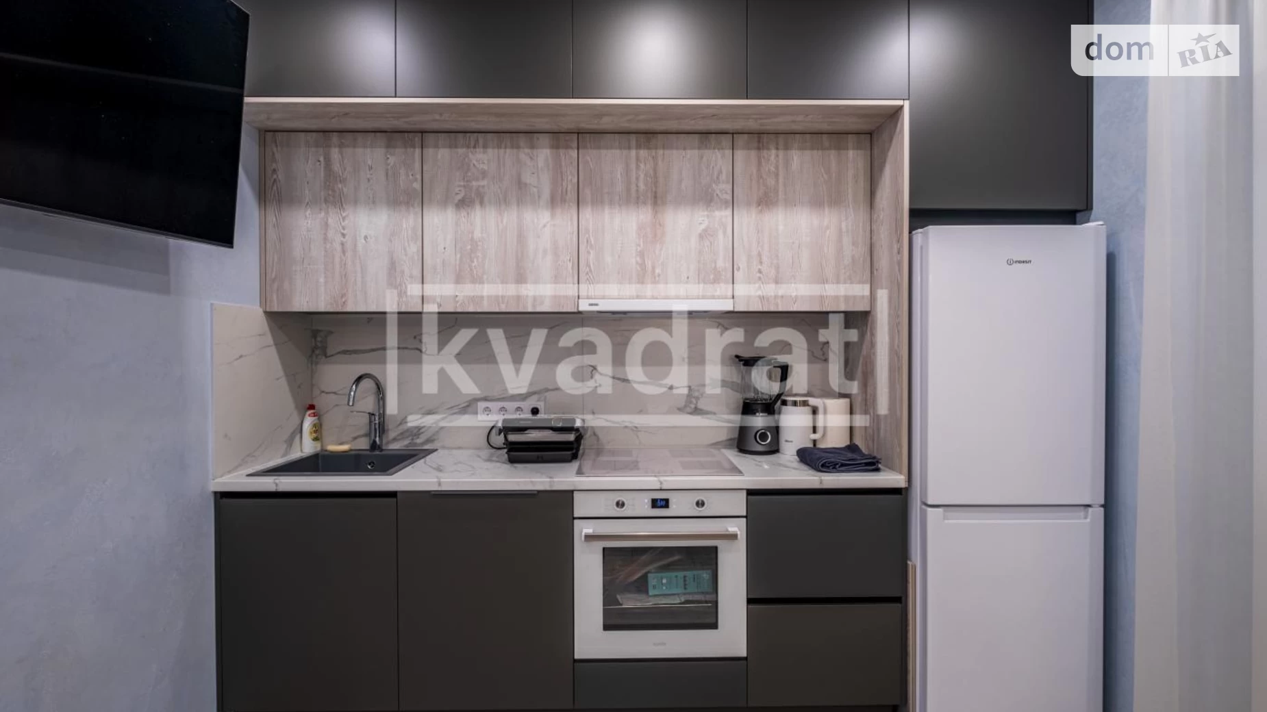 Сдается в аренду 1-комнатная квартира 40 кв. м в Киеве, ул. Ревуцкого, 40Б - фото 2