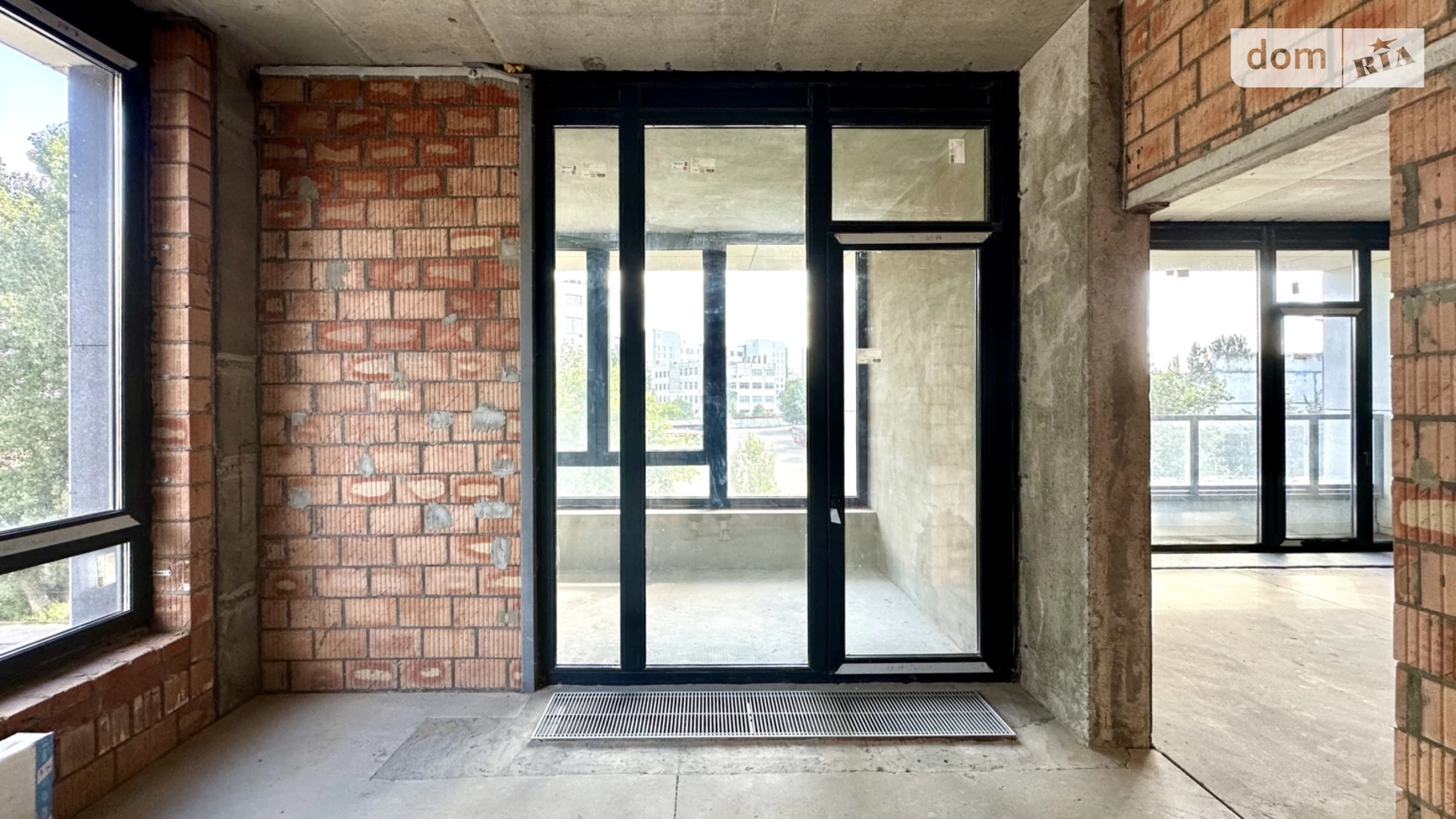 Продается 1-комнатная квартира 46.8 кв. м в Киеве, ул. Гарета Джонса(Семьи Хохловых), 12 - фото 3