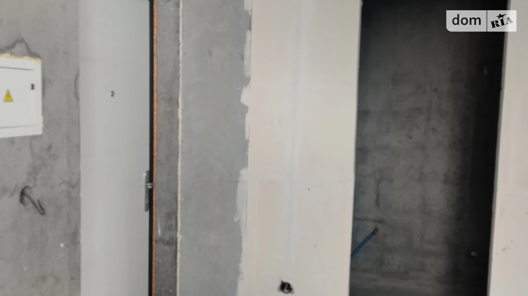 Продается 1-комнатная квартира 41 кв. м в Новоселках, цена: 39500 $ - фото 5