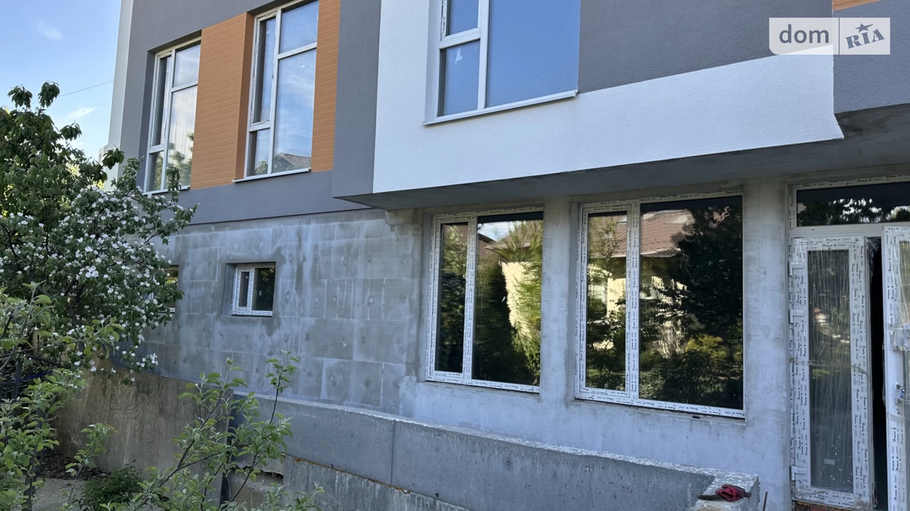 Продается помещения свободного назначения 120 кв. м в 5-этажном здании, цена: 120000 $ - фото 2