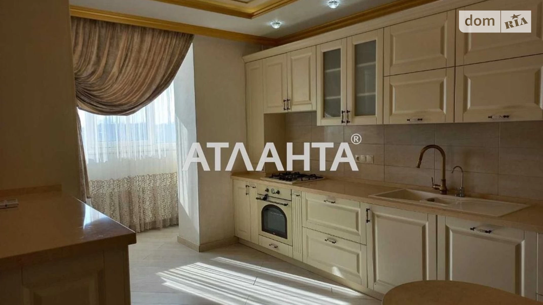 Продається 1-кімнатна квартира 82 кв. м у Одесі, пров. Іспанський, 2А - фото 3