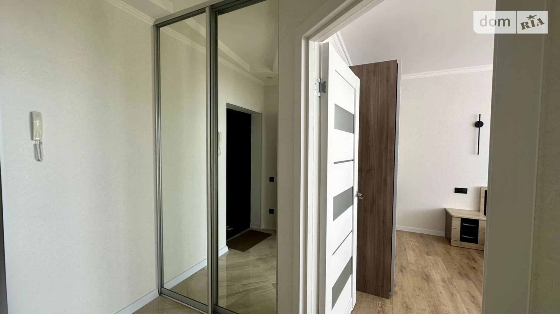 Продается 1-комнатная квартира 42.2 кв. м в Одессе, ул. Якова Бреуса - фото 4