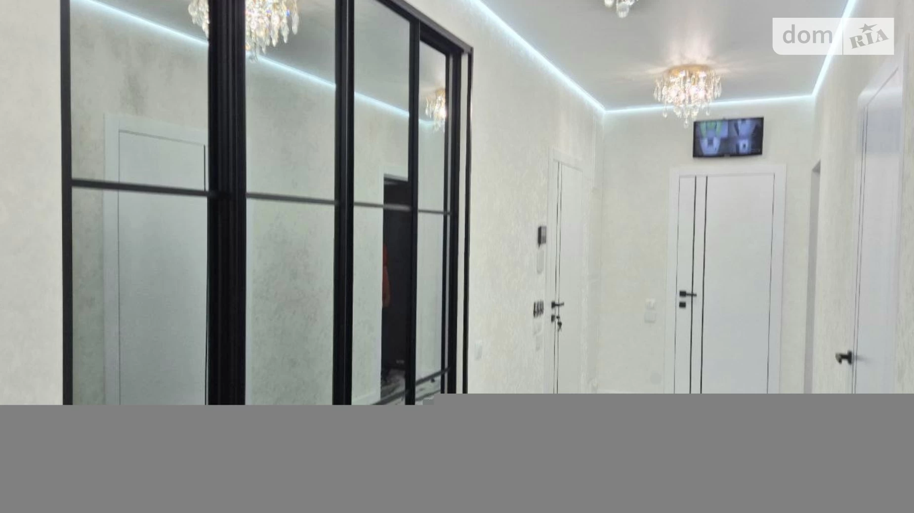 Продається 3-кімнатна квартира 89 кв. м у Києві, вул. Бердника Олеся, 1В - фото 2