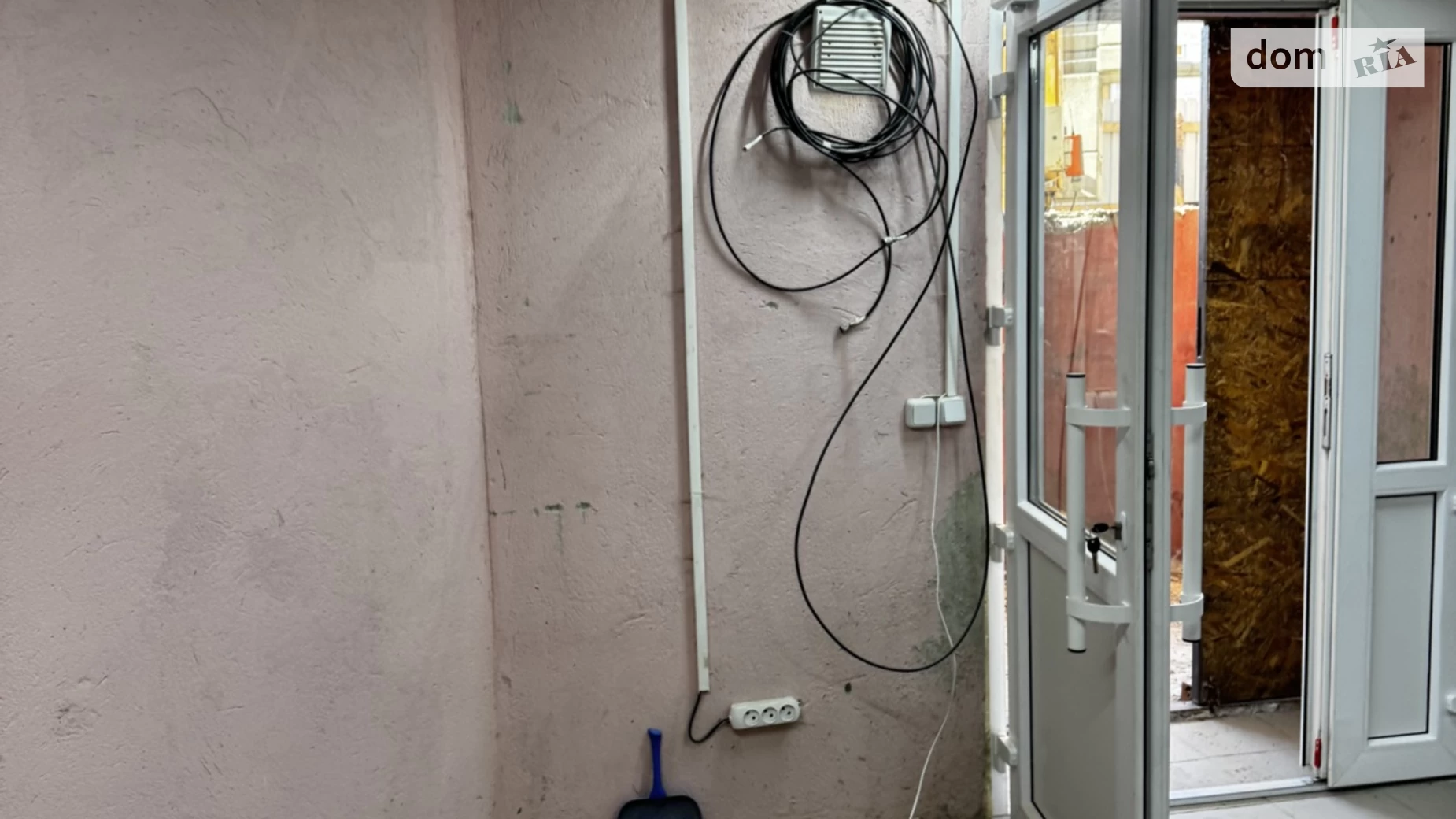 Продается помещения свободного назначения 139.4 кв. м в 5-этажном здании, цена: 28000 $ - фото 2