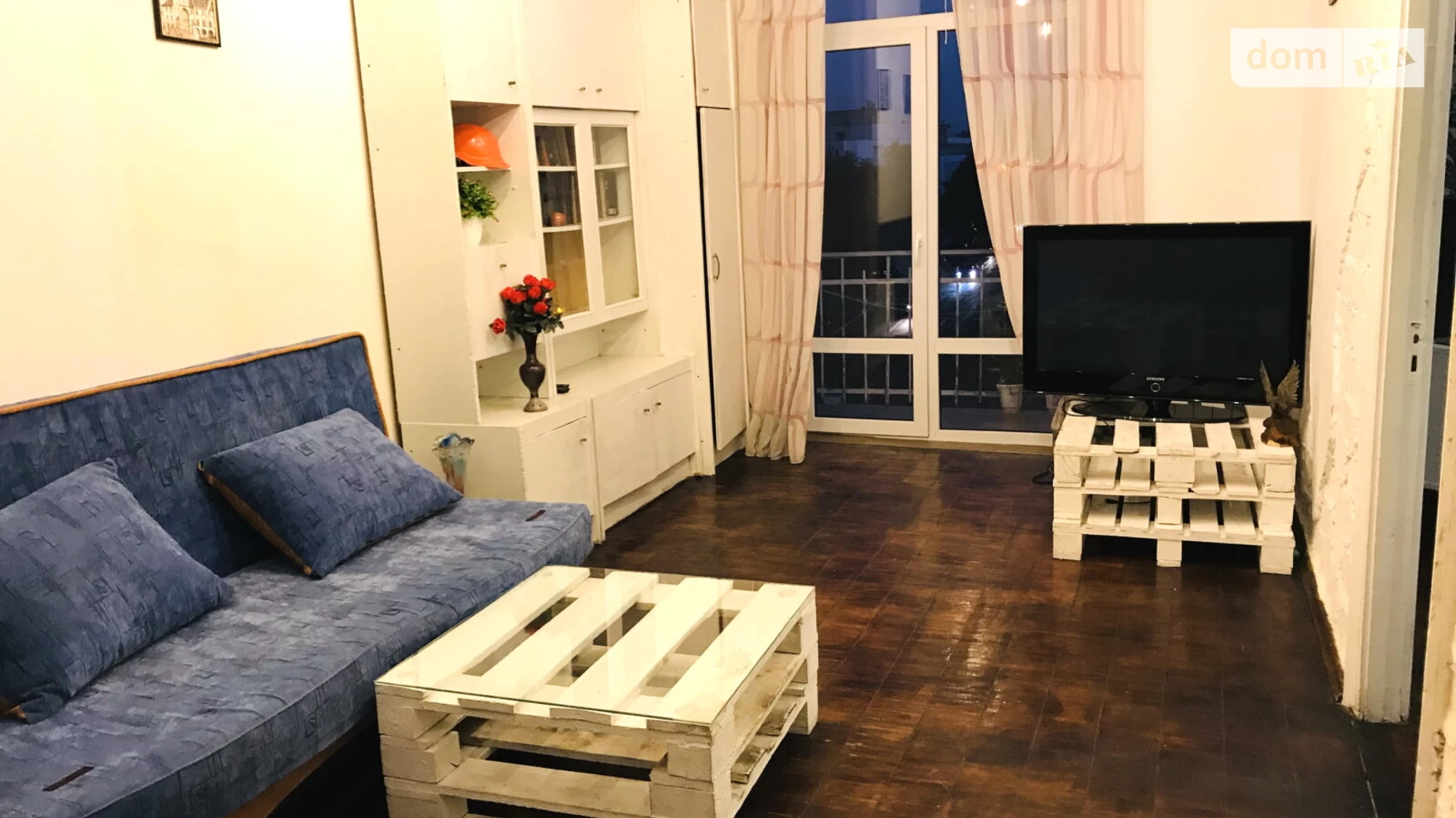 Продається 2-кімнатна квартира 70 кв. м у Рівному, просп. Миру - фото 4