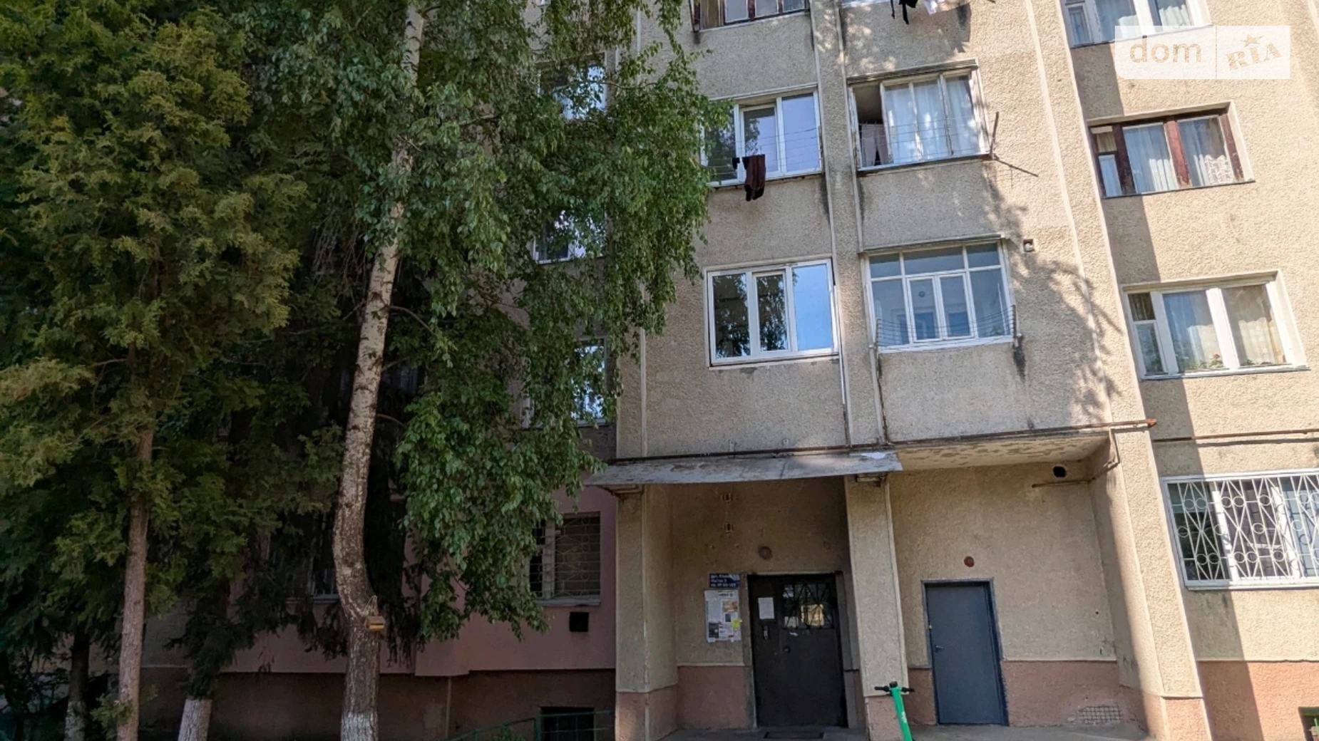 Продается 1-комнатная квартира 40 кв. м в Ивано-Франковске, ул. Химиков, 17 - фото 2