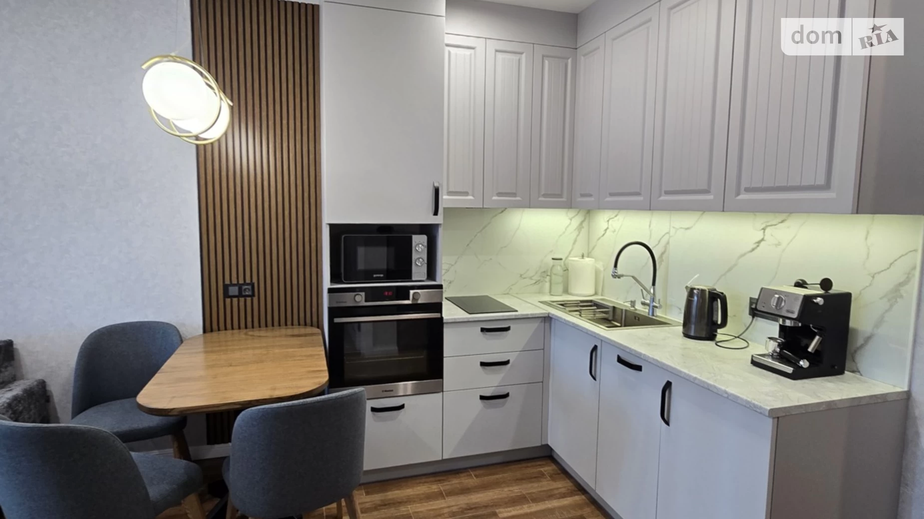 Продается 1-комнатная квартира 45 кв. м в Ирпене, цена: 78000 $ - фото 2