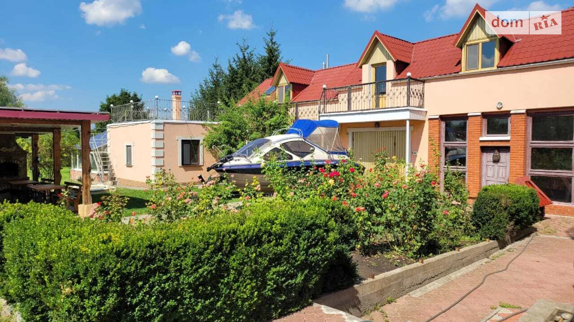 Продается дом на 2 этажа 200 кв. м с бассейном, цена: 180000 $ - фото 4