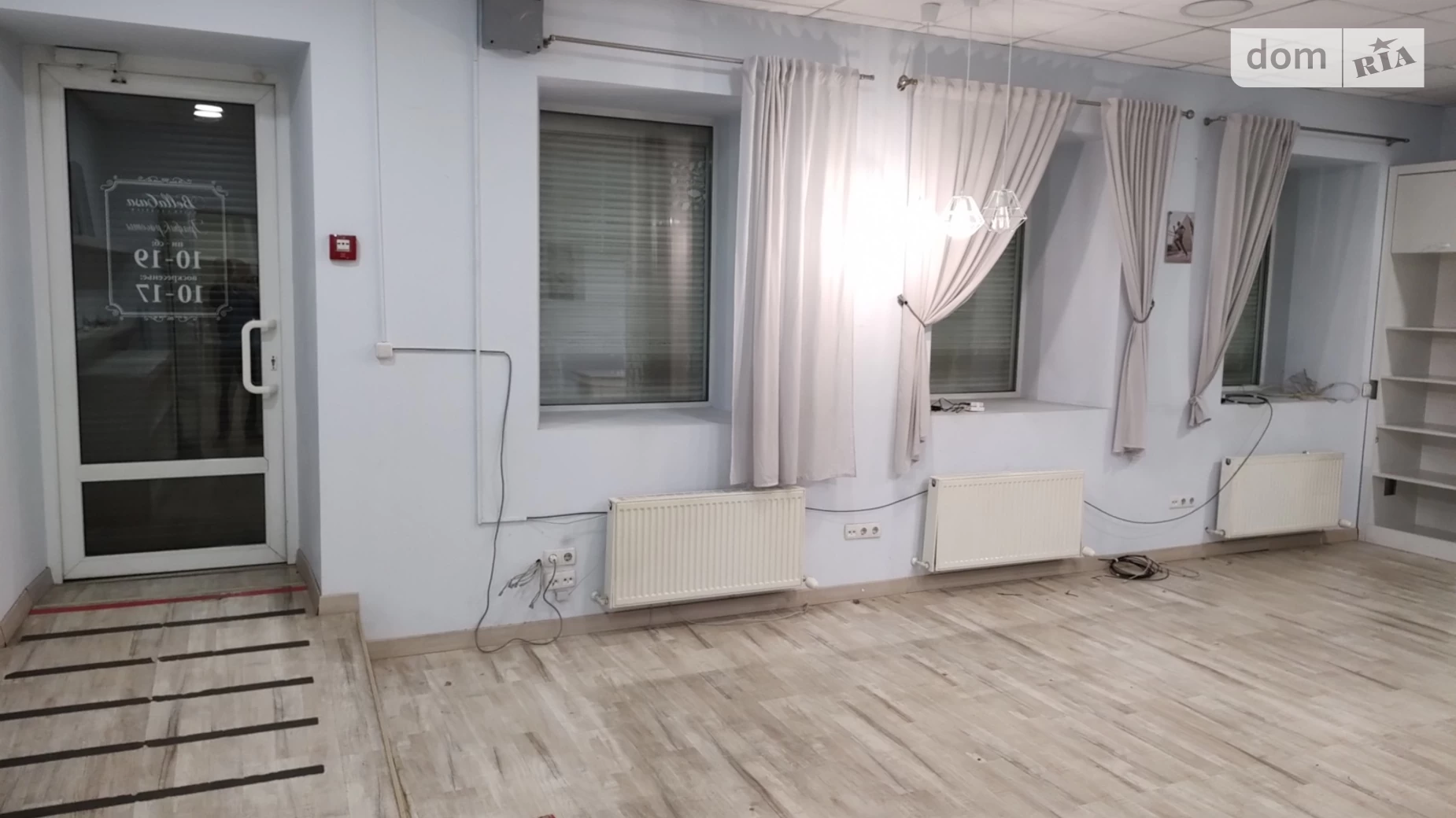 Сдается в аренду объект сферы услуг 97 кв. м в 2-этажном здании, цена: 25000 грн - фото 2