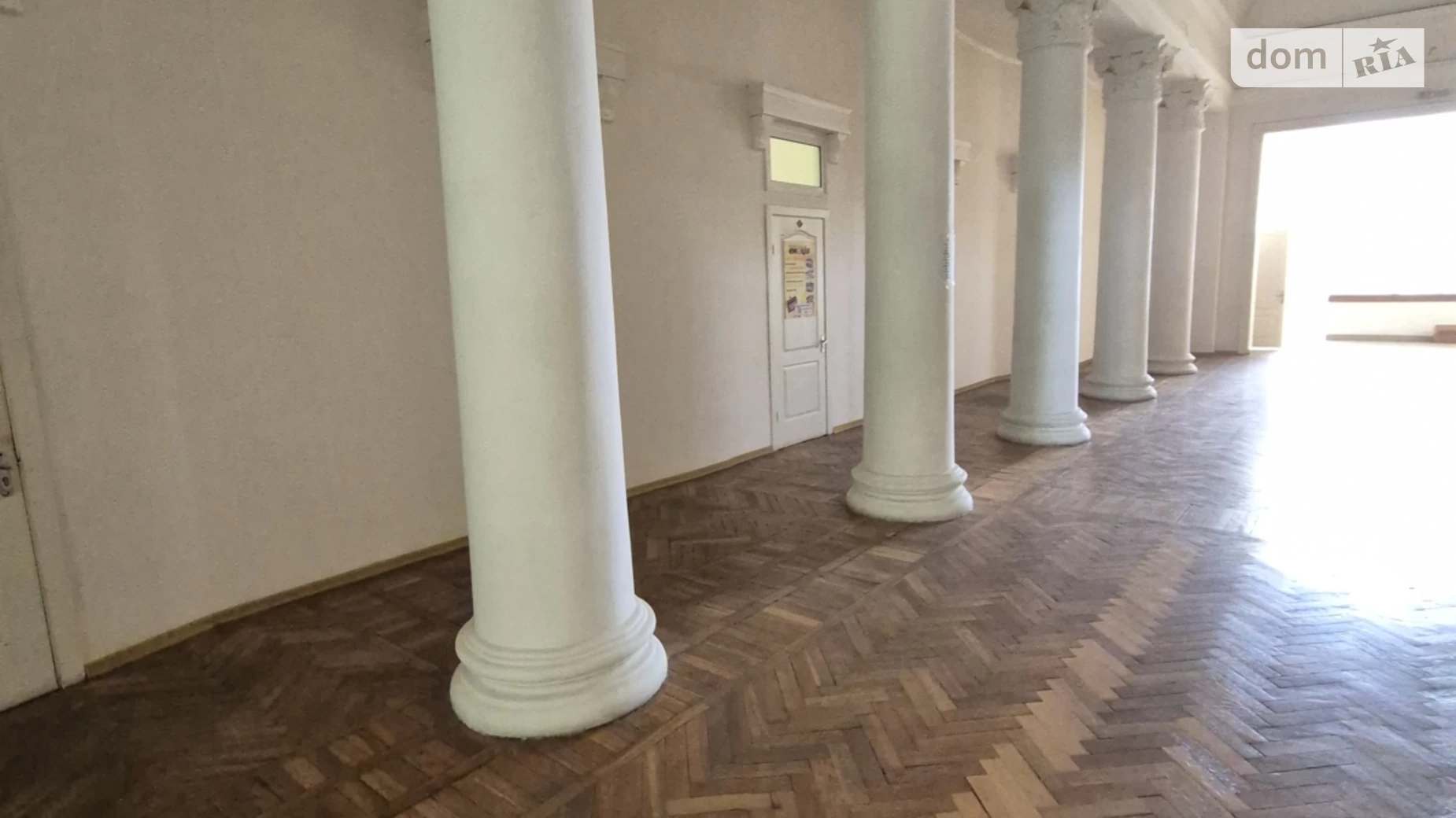 Сдается в аренду офис 16.5 кв. м в бизнес-центре, цена: 4620 грн - фото 3