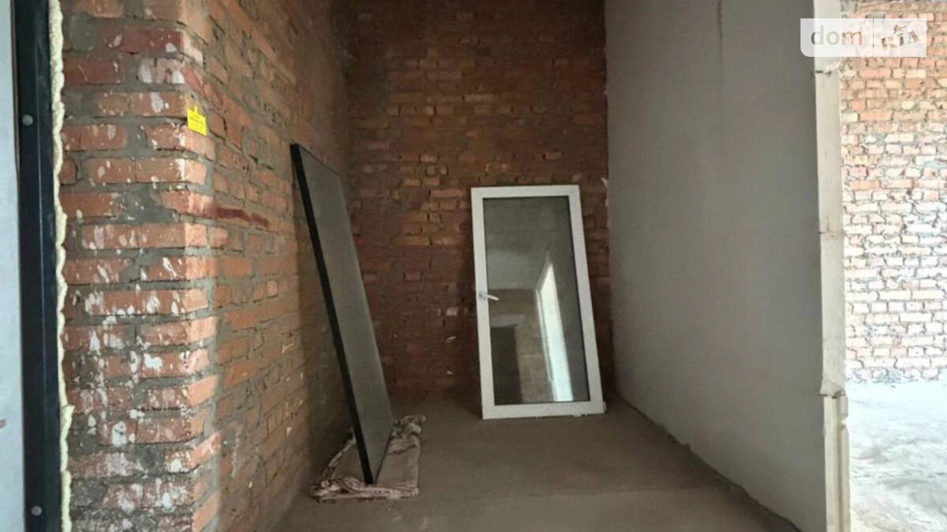 Продается 1-комнатная квартира 45 кв. м в Хотове, ул. Промышленная, 1Б - фото 2