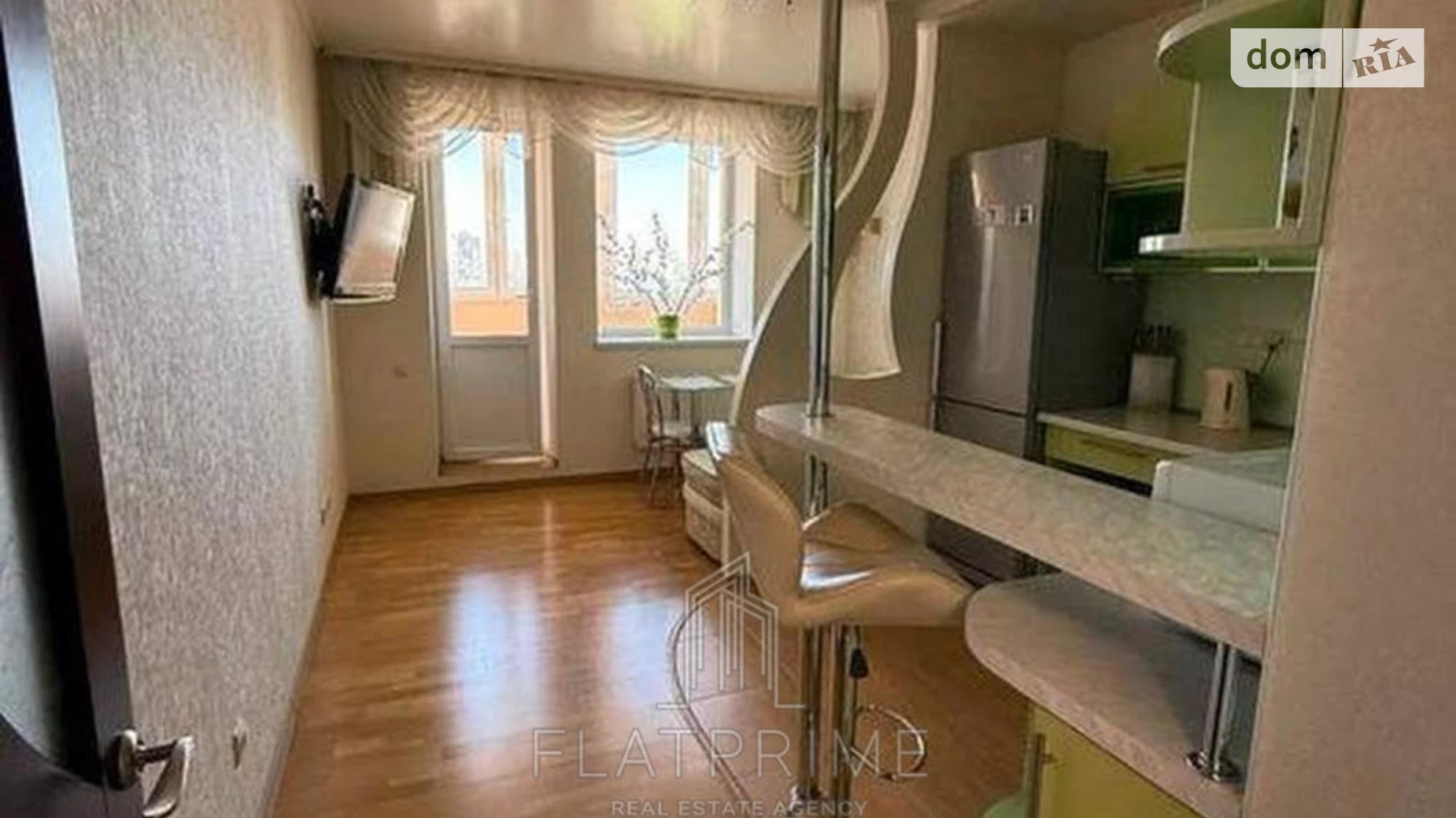 Продается 2-комнатная квартира 63.4 кв. м в Киеве, ул. Голосеевская, 13А - фото 2
