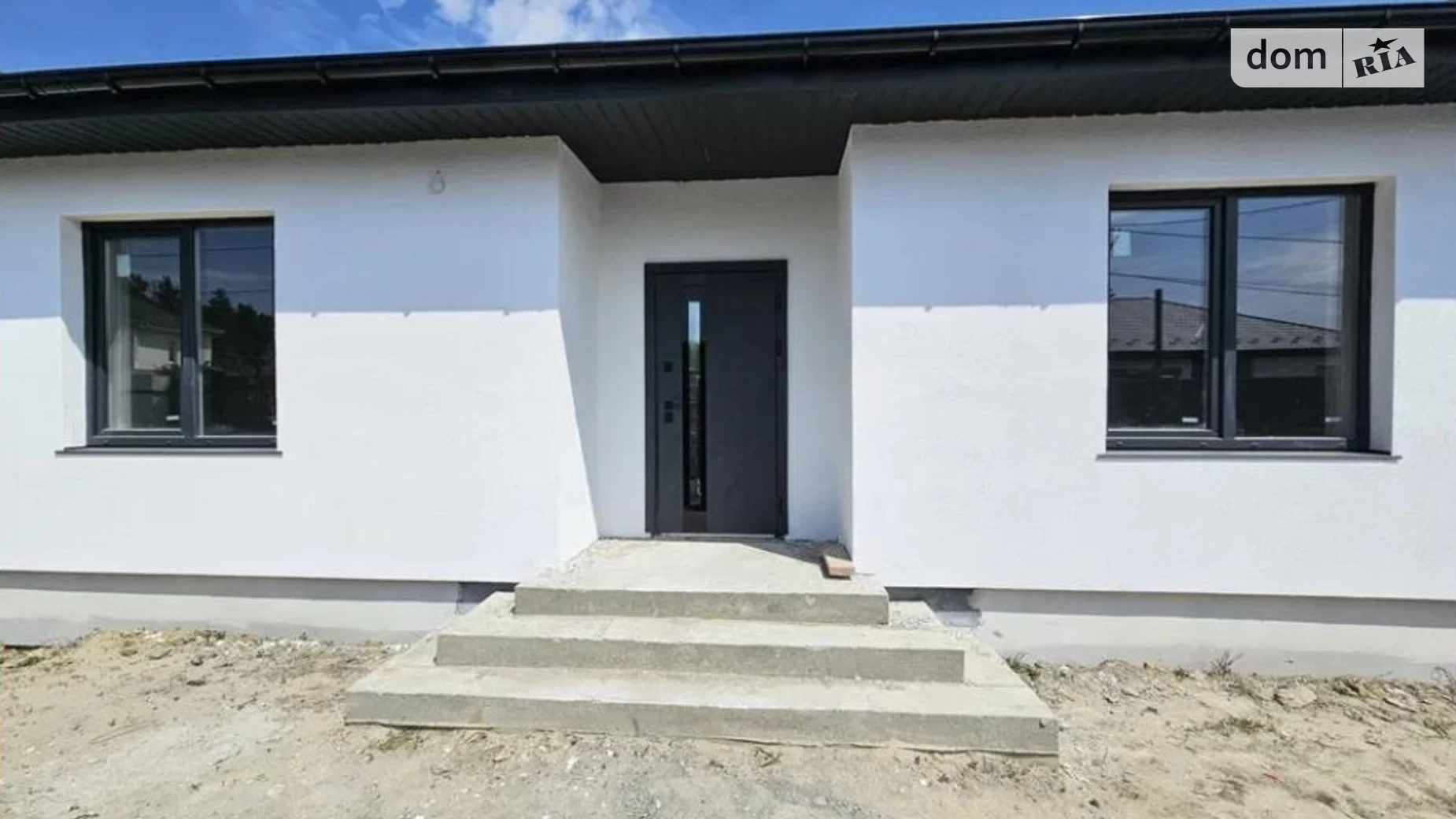 Продается одноэтажный дом 132 кв. м с бассейном, цена: 120000 $ - фото 2