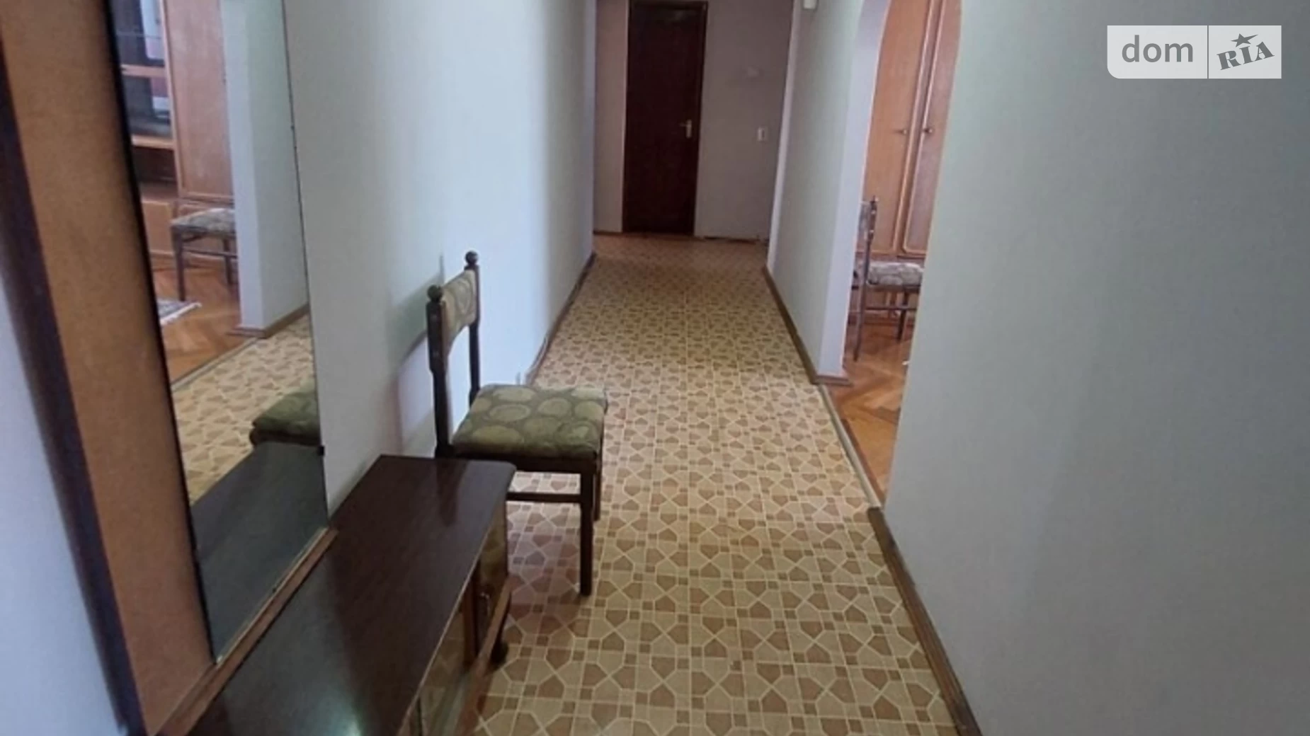 3-комнатная квартира 68 кв. м в Луцке, ул. Шота Руставели - фото 4