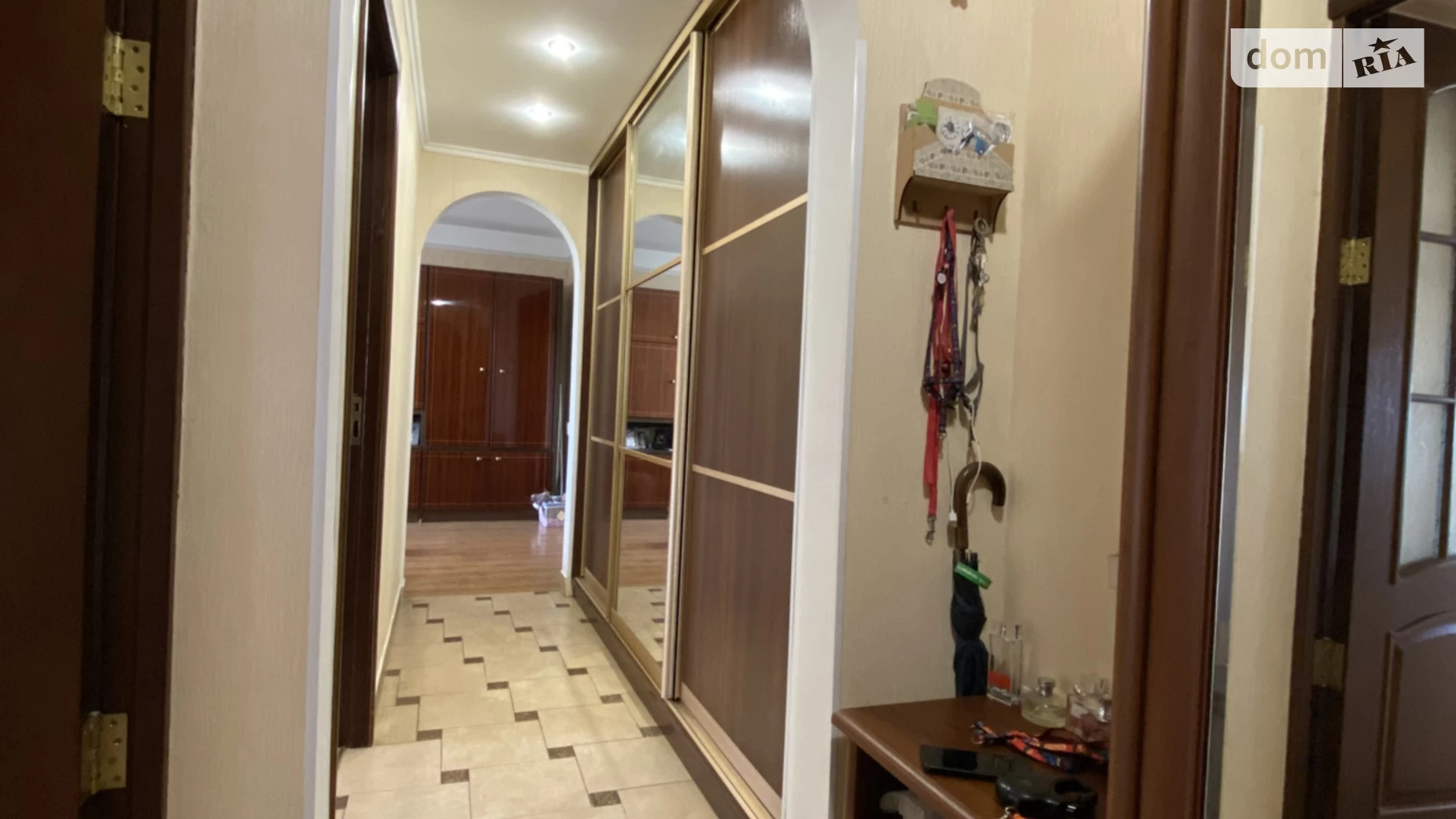 Продається 3-кімнатна квартира 57.8 кв. м у Києві, вул. Ореста Левицького(Академіка Курчатова), 18 - фото 2