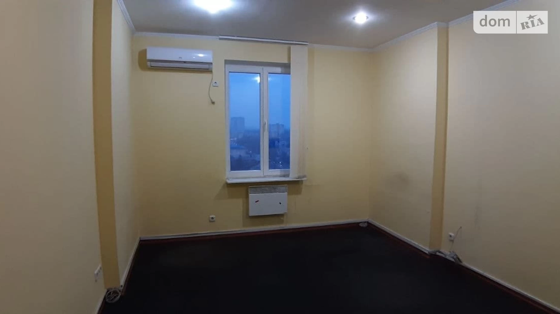 Сдается в аренду офис 240 кв. м в бизнес-центре, цена: 30000 грн - фото 2