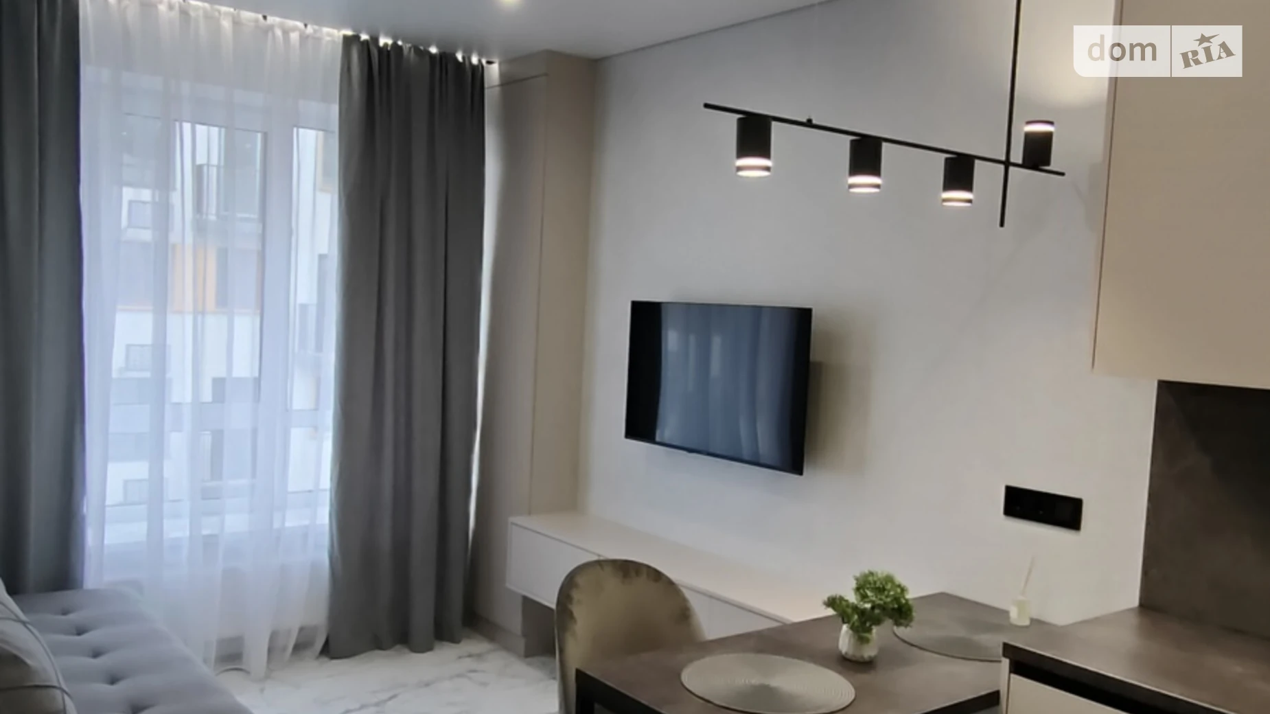 Продается 1-комнатная квартира 35 кв. м в Ирпене, ул. Соборная(ІІІ Интернационала), 2К/19 - фото 2