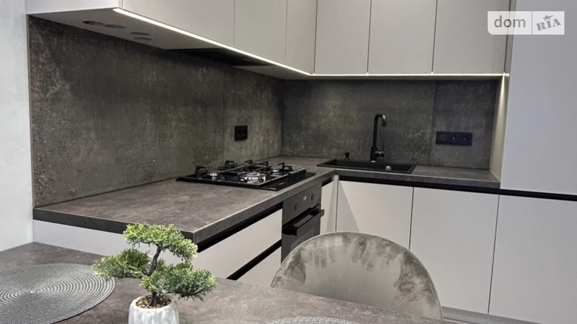 Продается 1-комнатная квартира 40 кв. м в Ирпене, цена: 65000 $ - фото 2