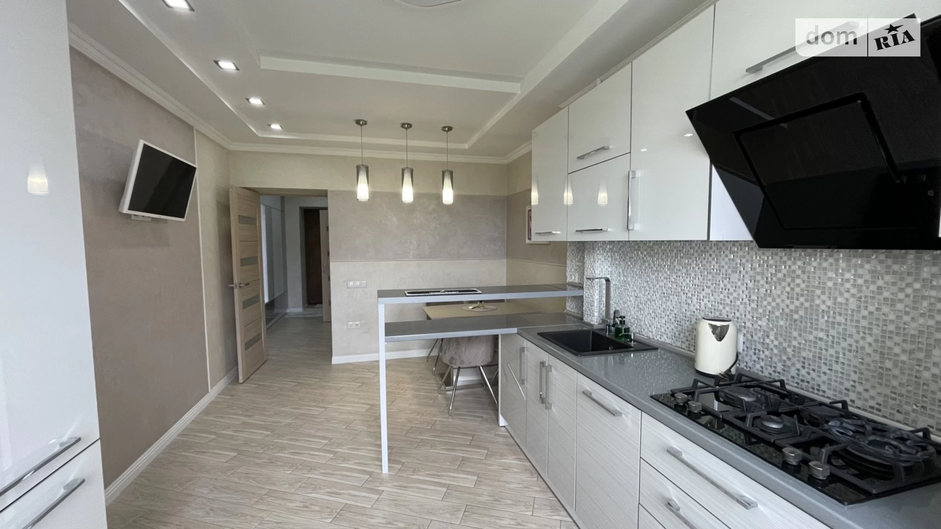 Продается 2-комнатная квартира 62.6 кв. м в Криховцах, ул. Дворовая, 7 - фото 2