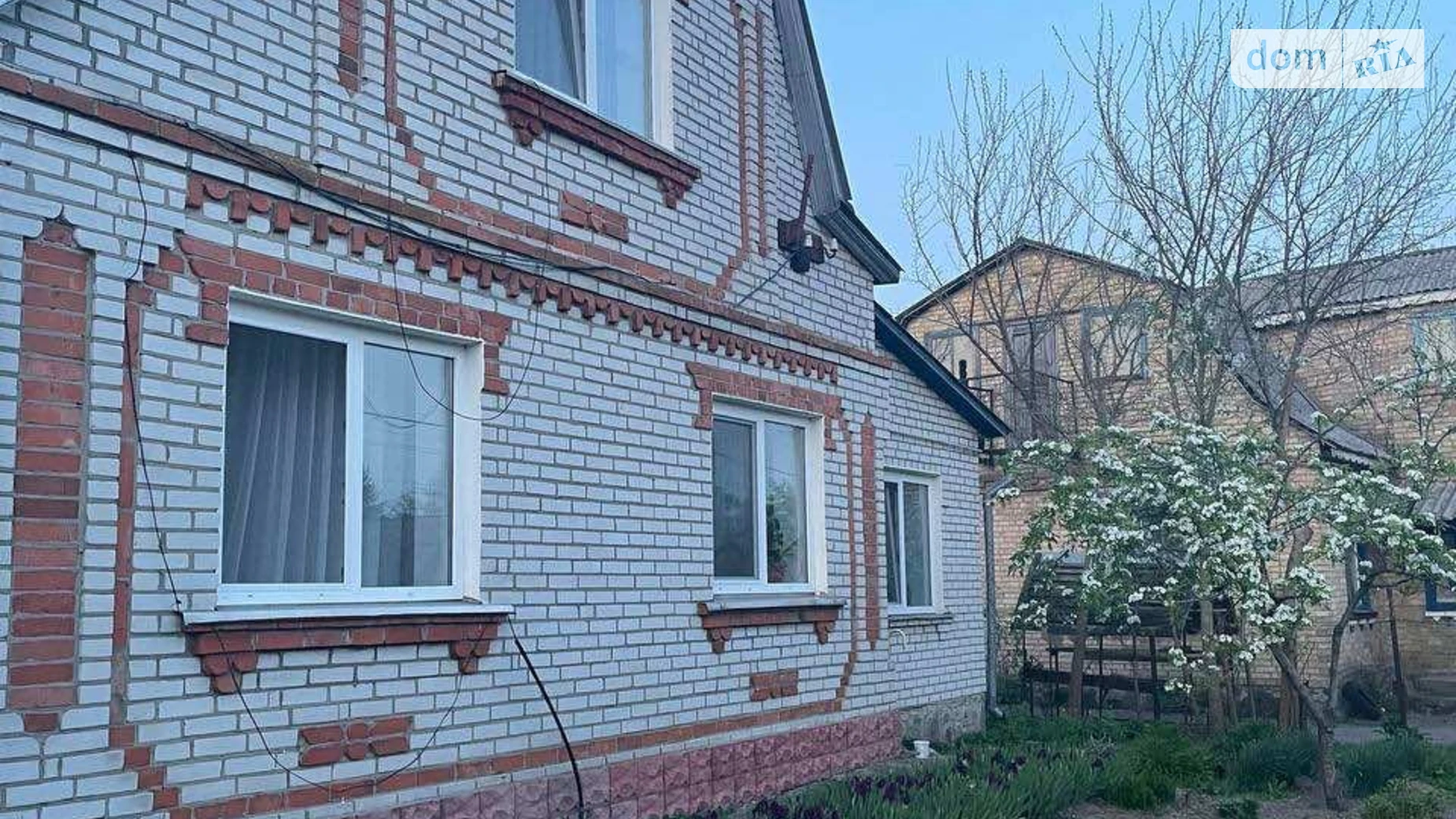 Продается дом на 2 этажа 130 кв. м с верандой, цена: 86000 $ - фото 2