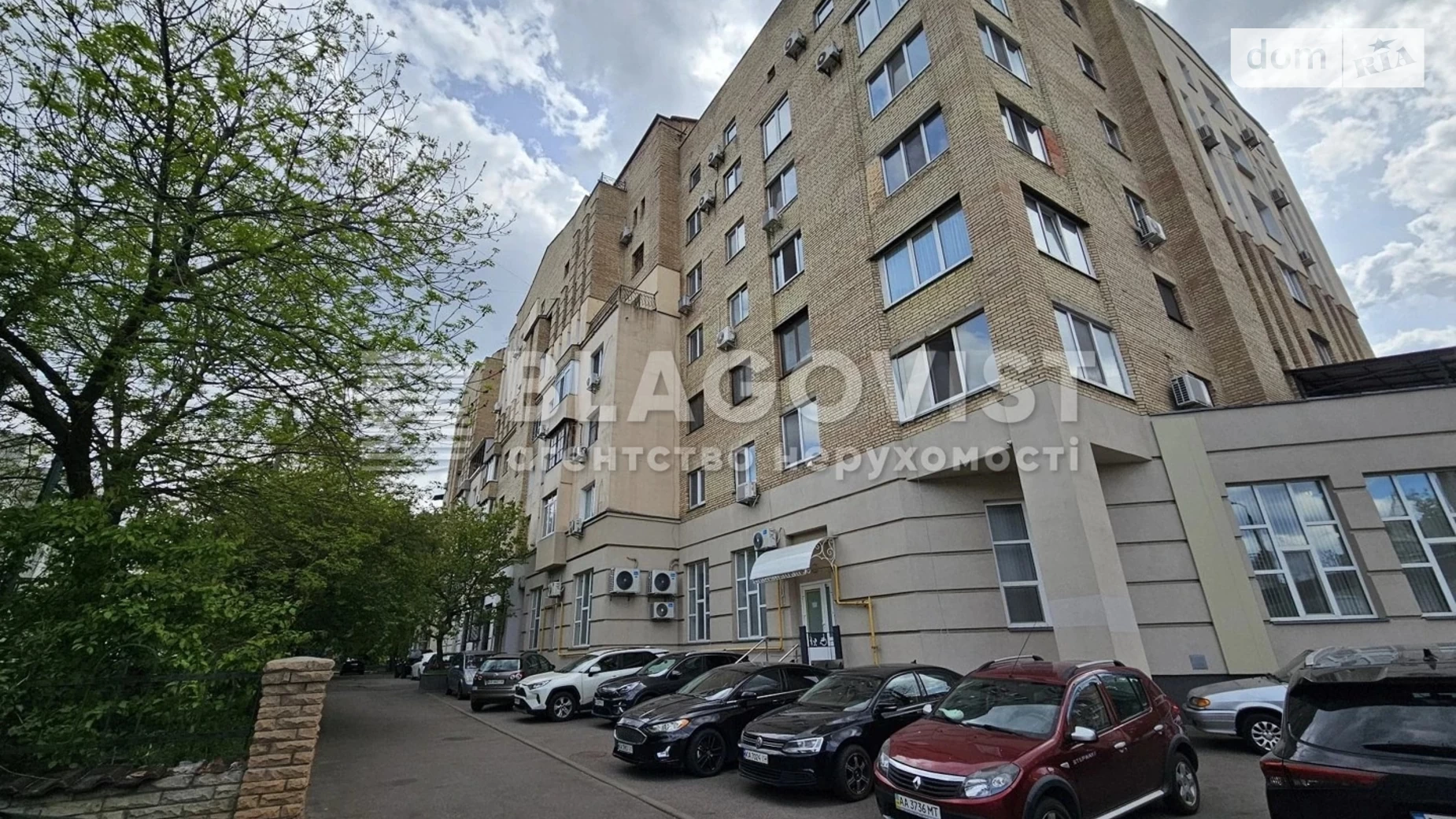 Продається 3-кімнатна квартира 81.5 кв. м у Києві, вул. Оболонська, 12 - фото 2