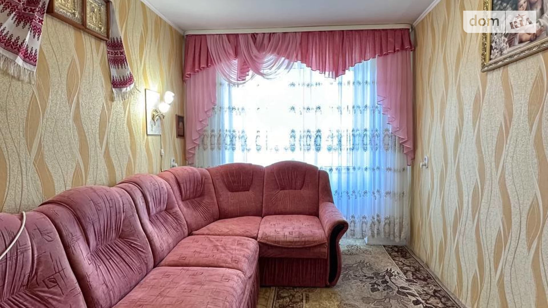 2-комнатная квартира 42 кв. м в Луцке - фото 2