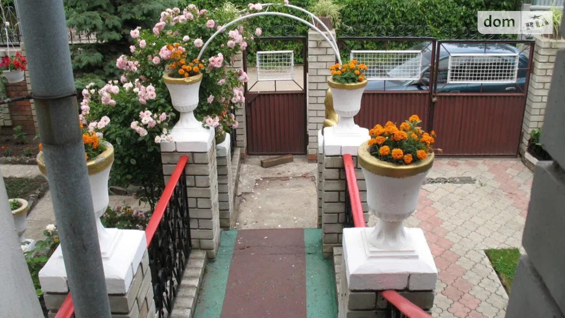 Продается дом на 3 этажа 85 кв. м с верандой, цена: 50000 $ - фото 4