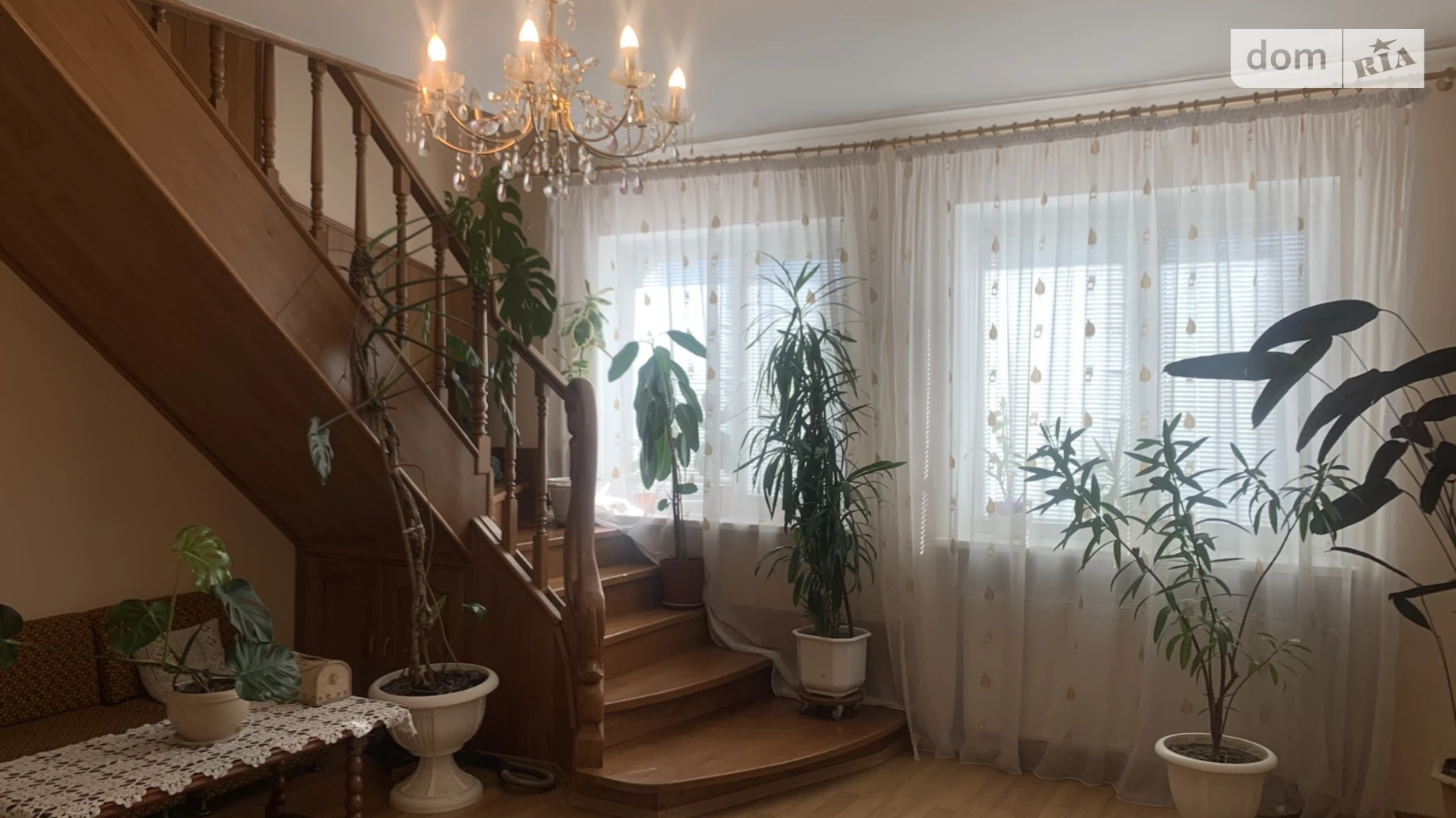 Продается дом на 2 этажа 291 кв. м с гаражом, цена: 132000 $ - фото 2