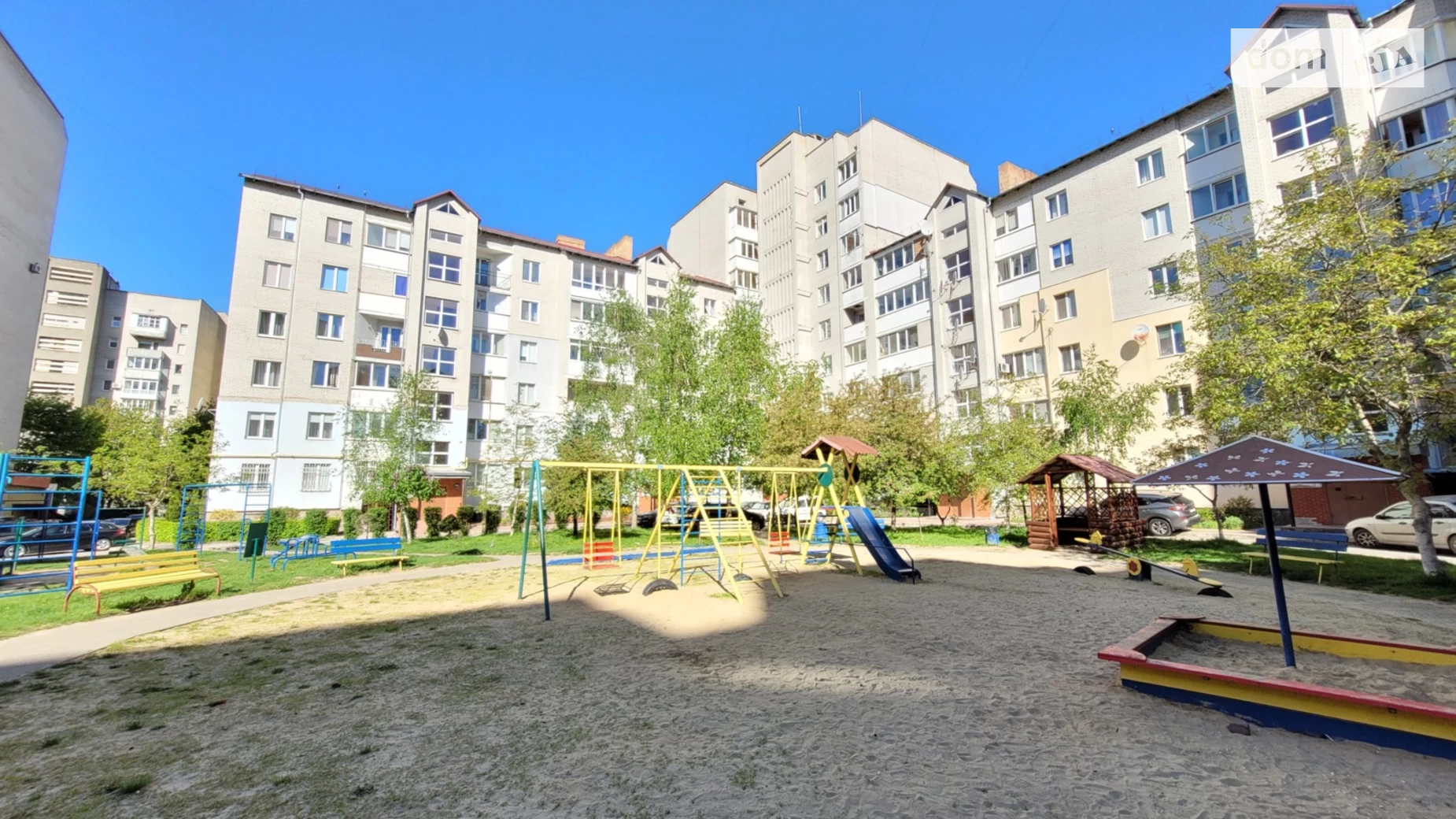 2-комнатная квартира 77 кв. м в Луцке, ул. Кравчука, 46 - фото 3