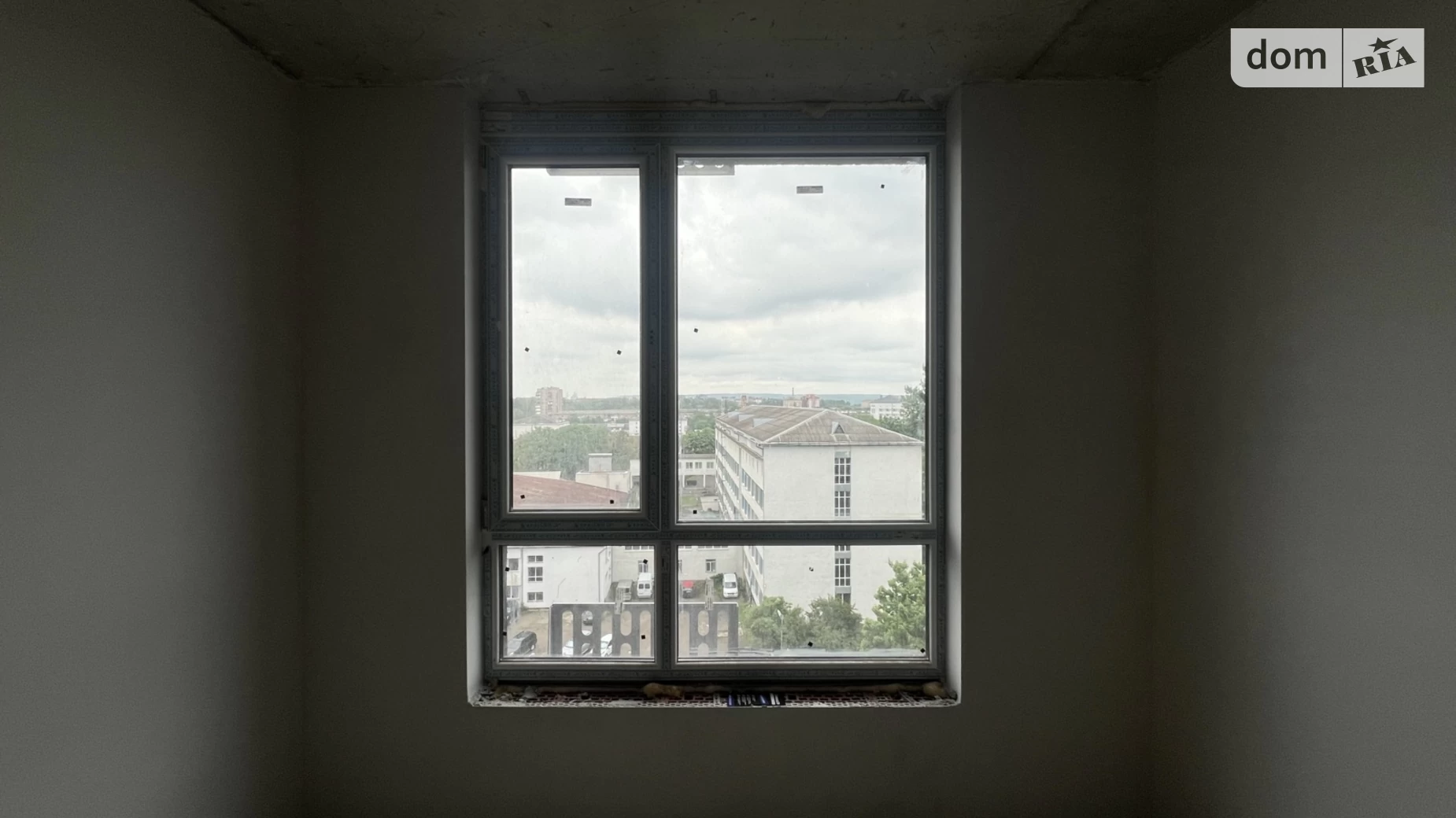 Продается 2-комнатная квартира 52 кв. м в Ивано-Франковске, ул. Флотская, 10Б - фото 4