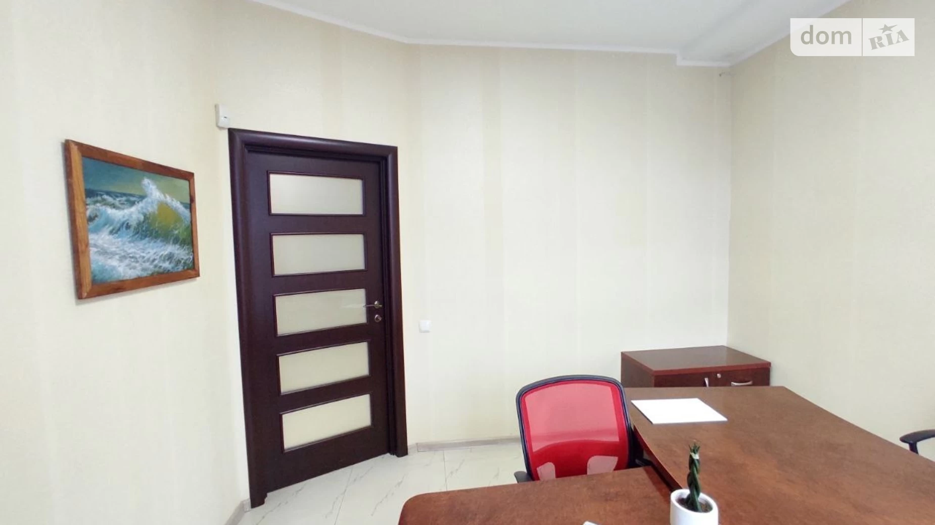 Сдается в аренду офис 55.7 кв. м в бизнес-центре, цена: 12000 грн - фото 4
