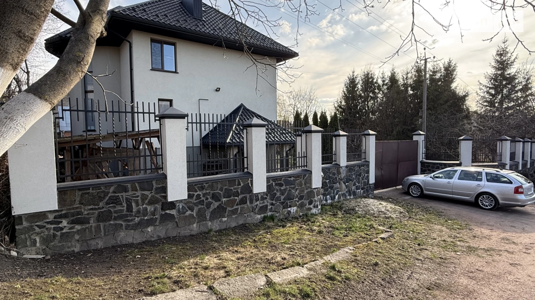 Продається будинок 3 поверховий 210 кв. м з мансардою, цена: 250000 $ - фото 2