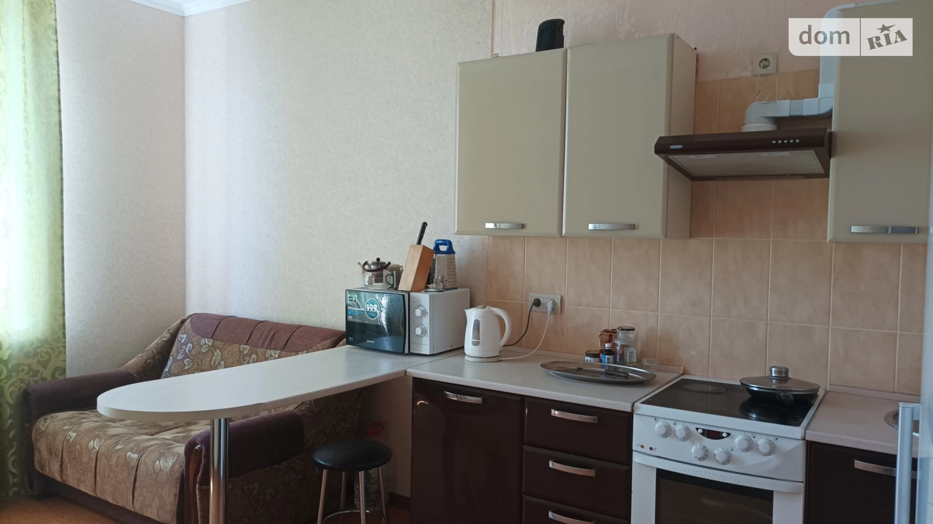 Продается 1-комнатная квартира 45 кв. м в Черноморске, вул. Парусная - фото 4