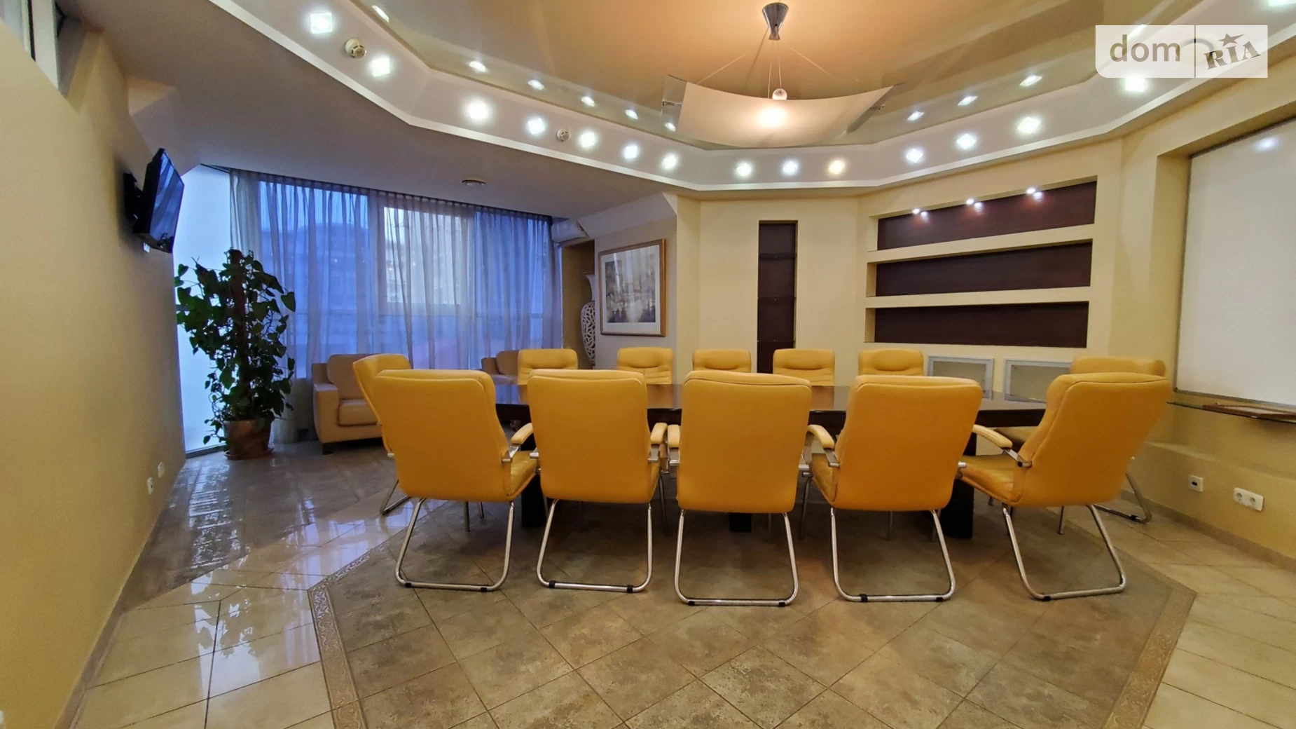 Здається в оренду офіс 303 кв. м в бізнес-центрі, цена: 4545 $ - фото 5