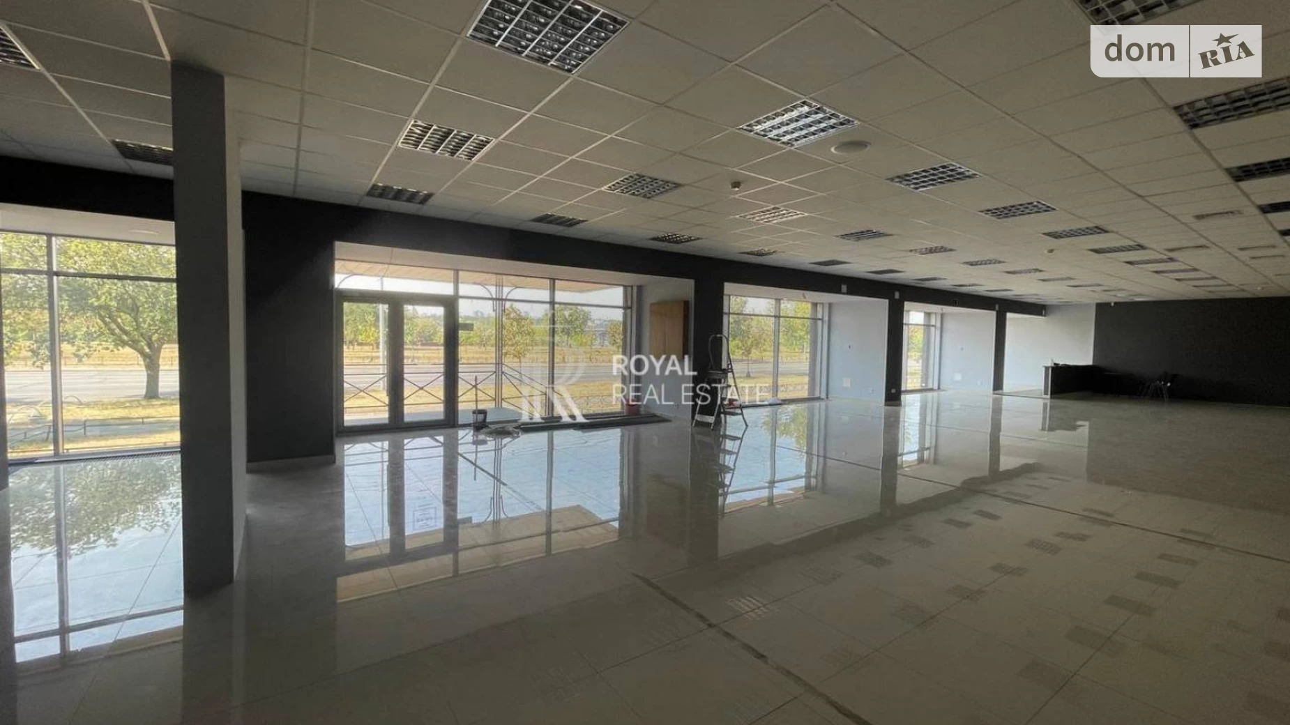Сдается в аренду офис 770 кв. м в бизнес-центре, цена: 11500 $ - фото 3