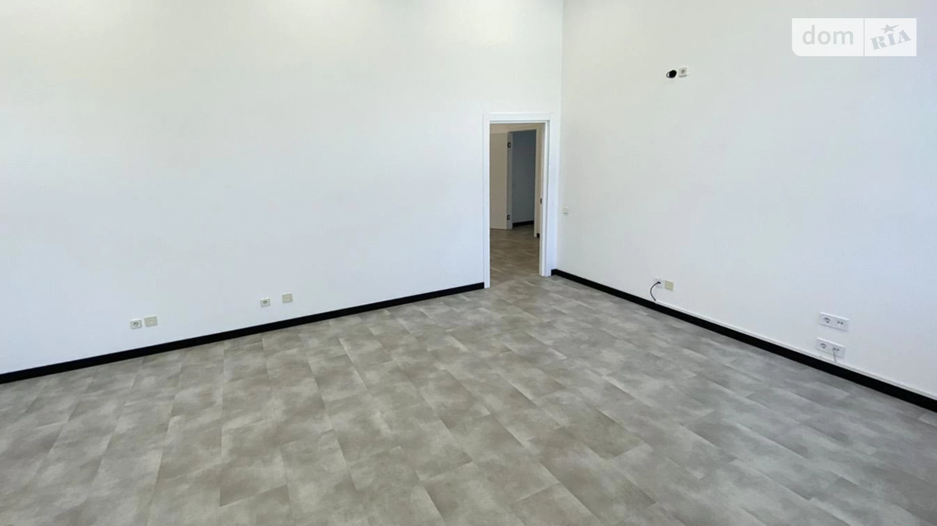Здається в оренду офіс 359 кв. м в бізнес-центрі, цена: 5500 $ - фото 4